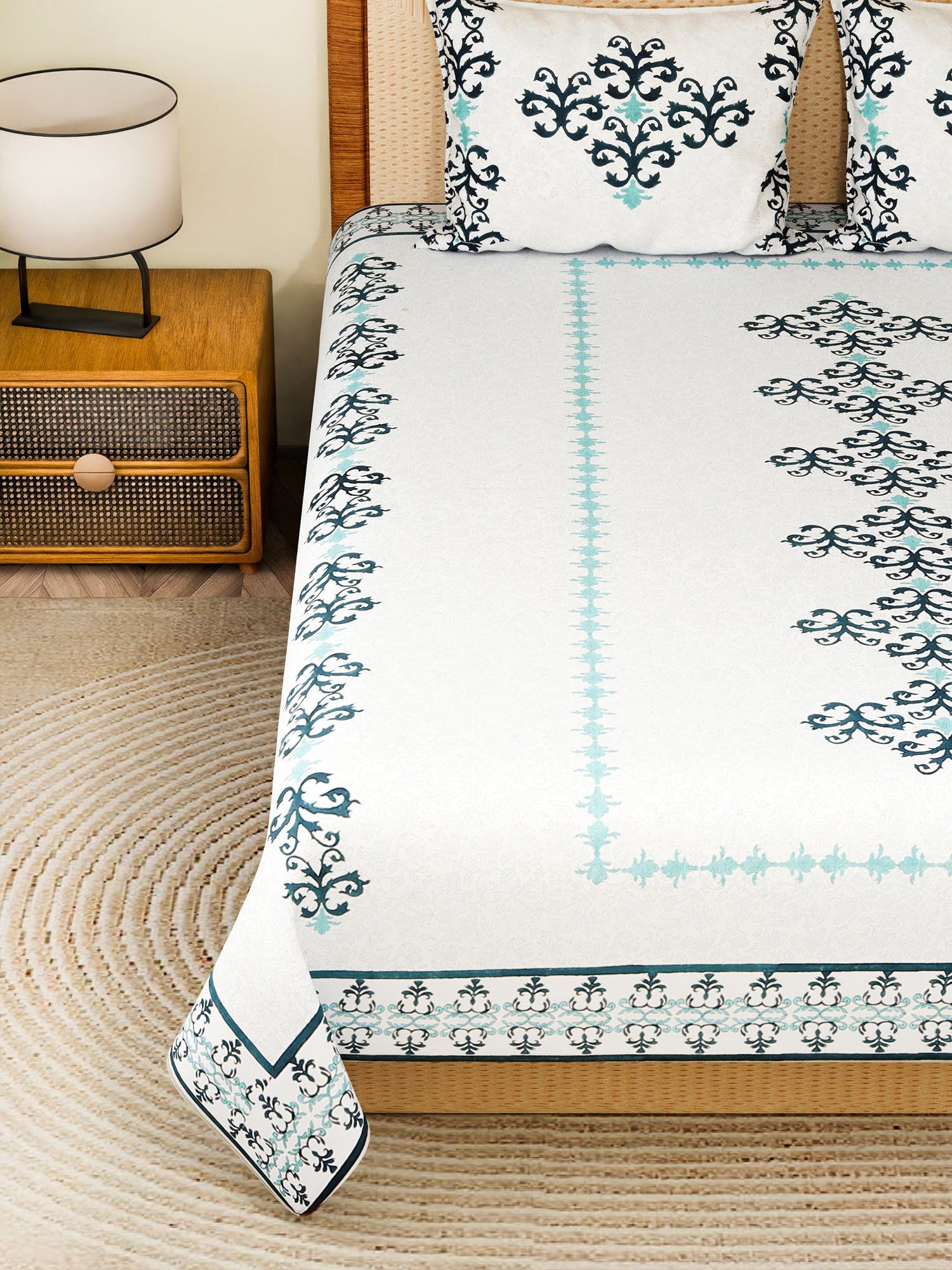 SLUMBERA COTTON PRINTED DOUBLE BEDSHEET WITH PILLOW
