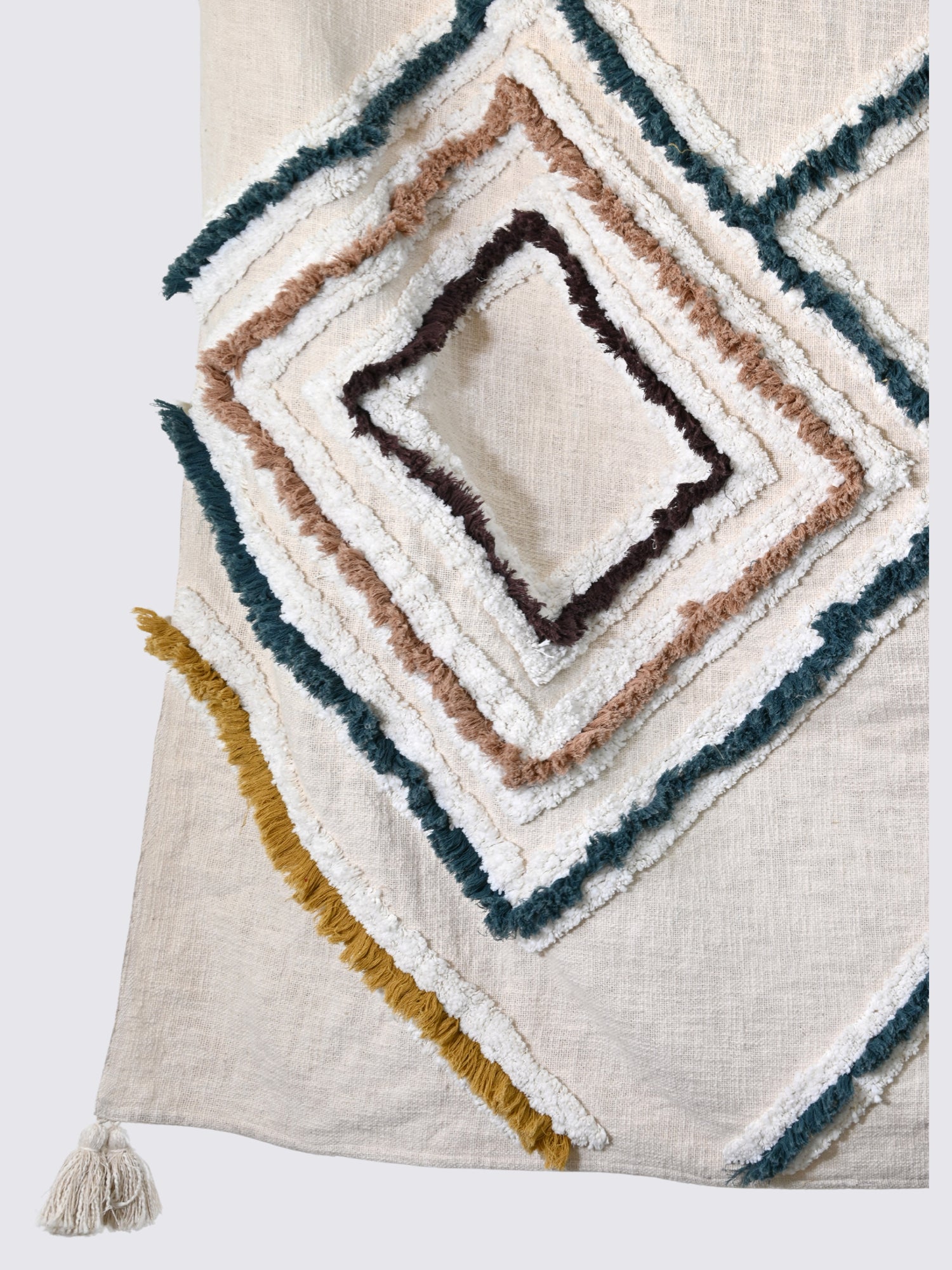 Omira Tufted Cotton Throw
