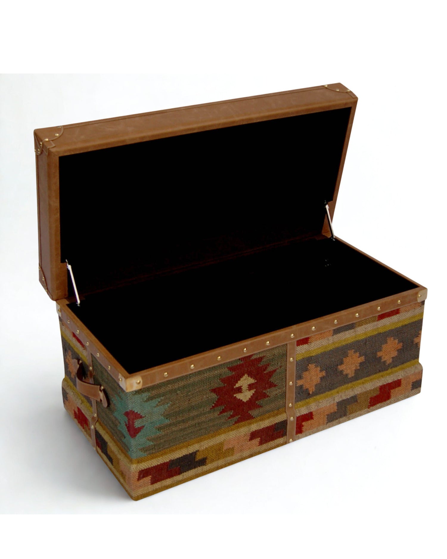 Bikaner kilim storage trunk — handcrafted — Art Avenue