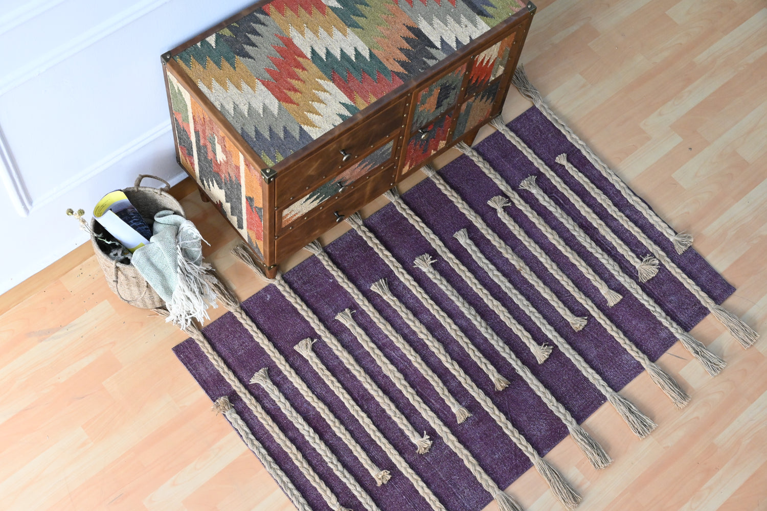 Tide Texture Hand-Embroidered Cotton & Jute Rug