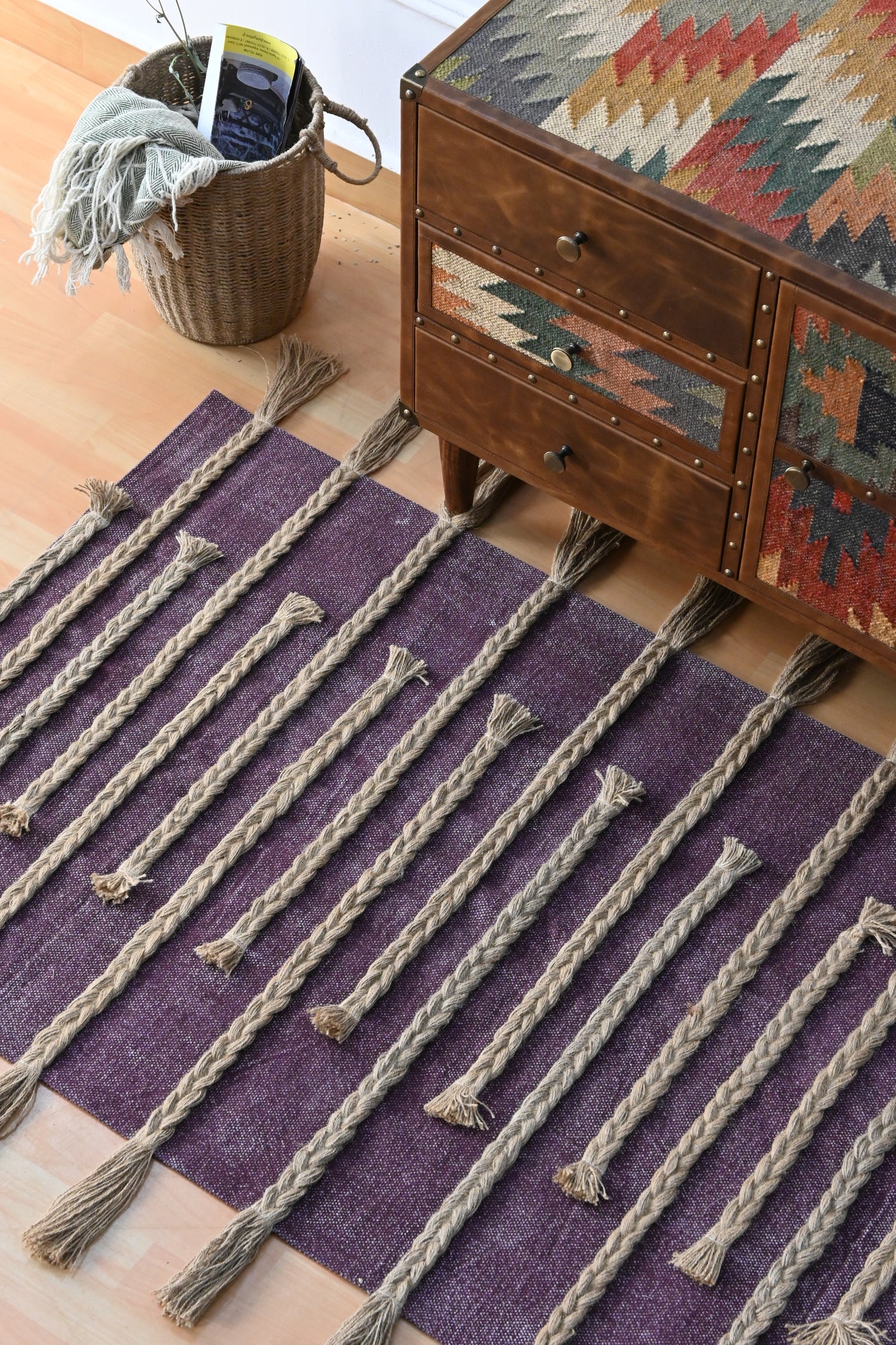 Tide Texture Hand-Embroidered Cotton & Jute Rug