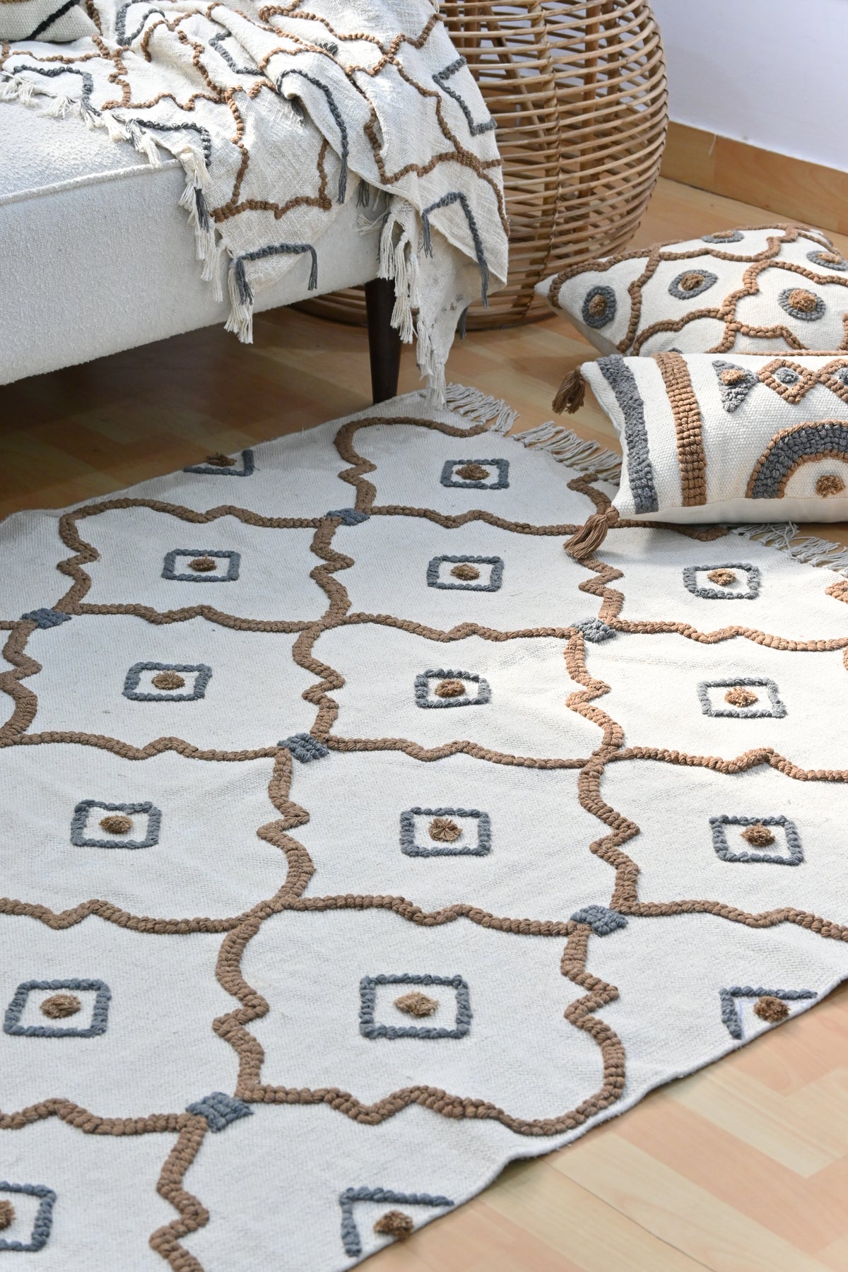 Greyza Hand-Embroidered Cotton Rug