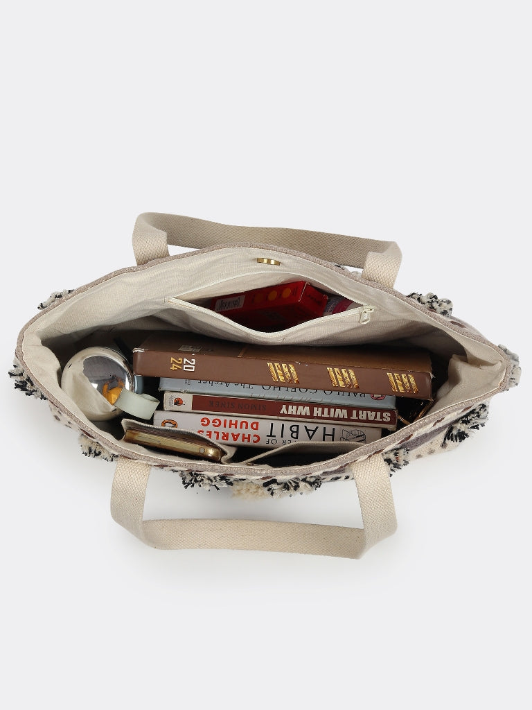 Akorin block-printed tote bag lifestyle — Art Avenue