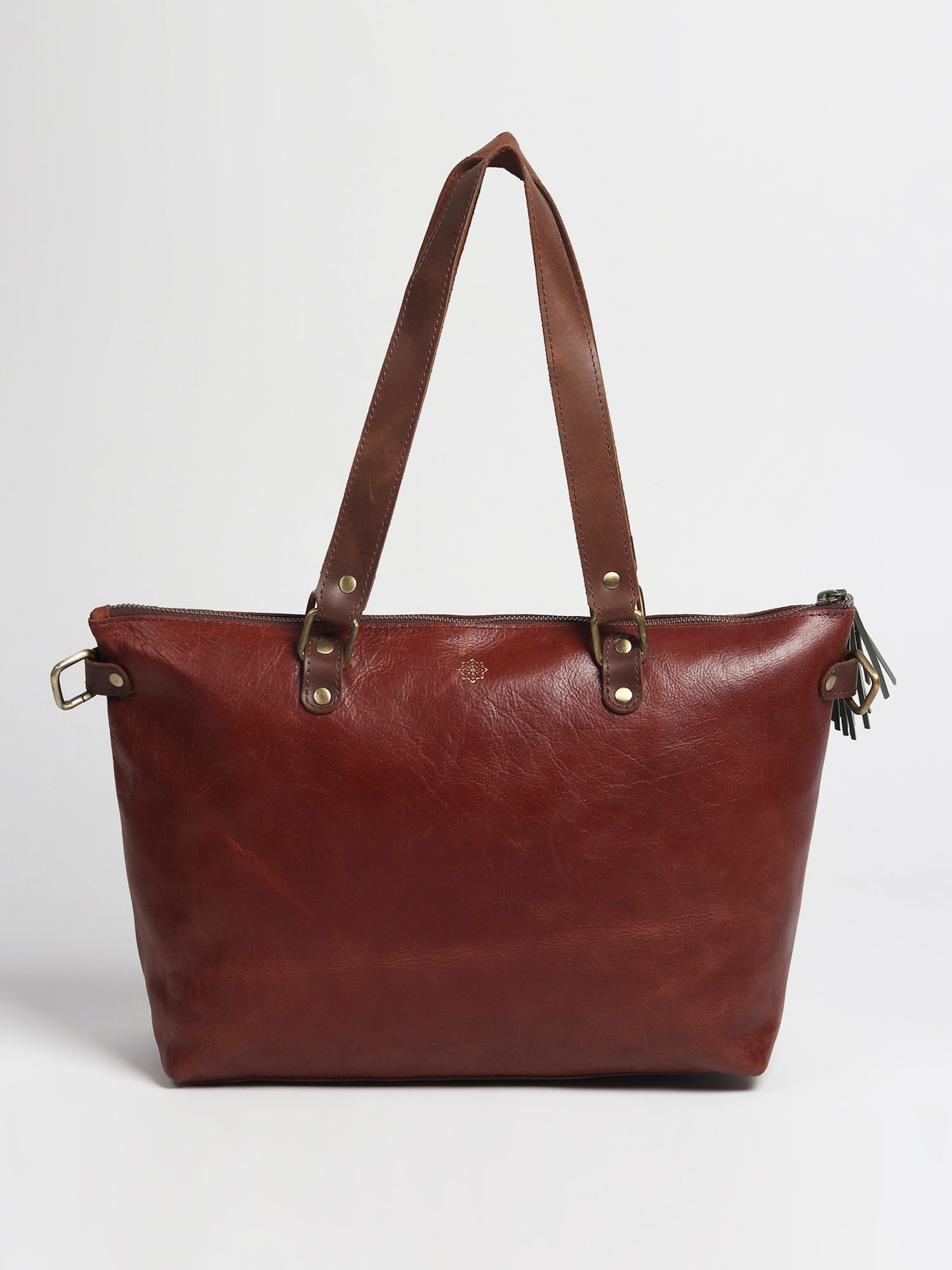 Surrane tote bag closure detail — Art Avenue