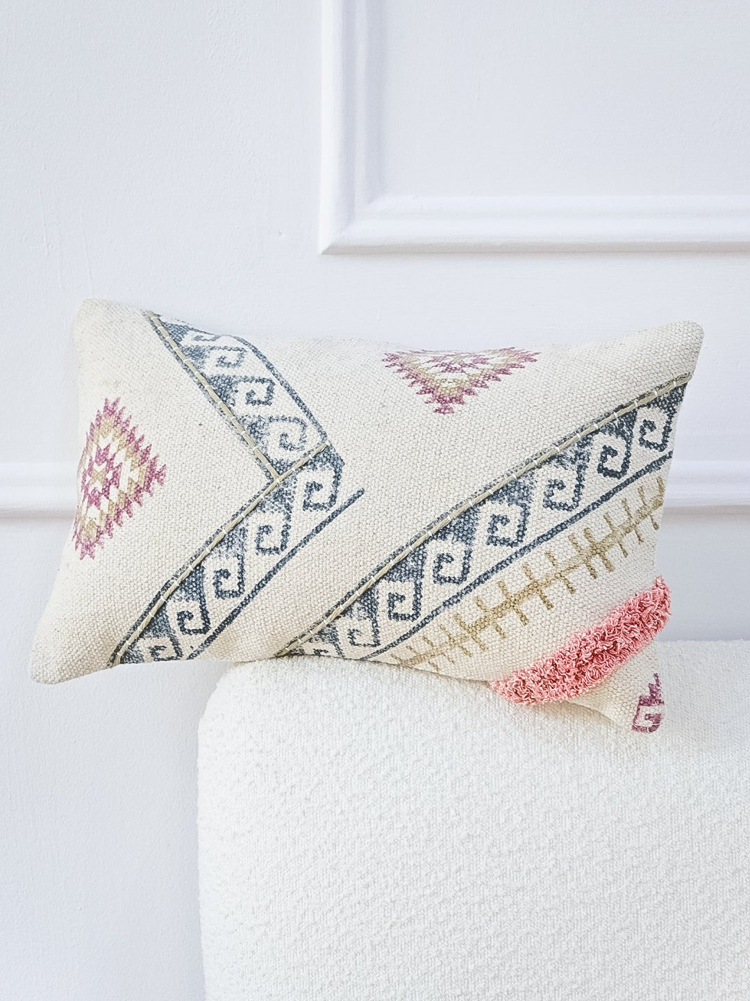 FENCE - LUMBAR CUSHION COVER - ART AVENUE