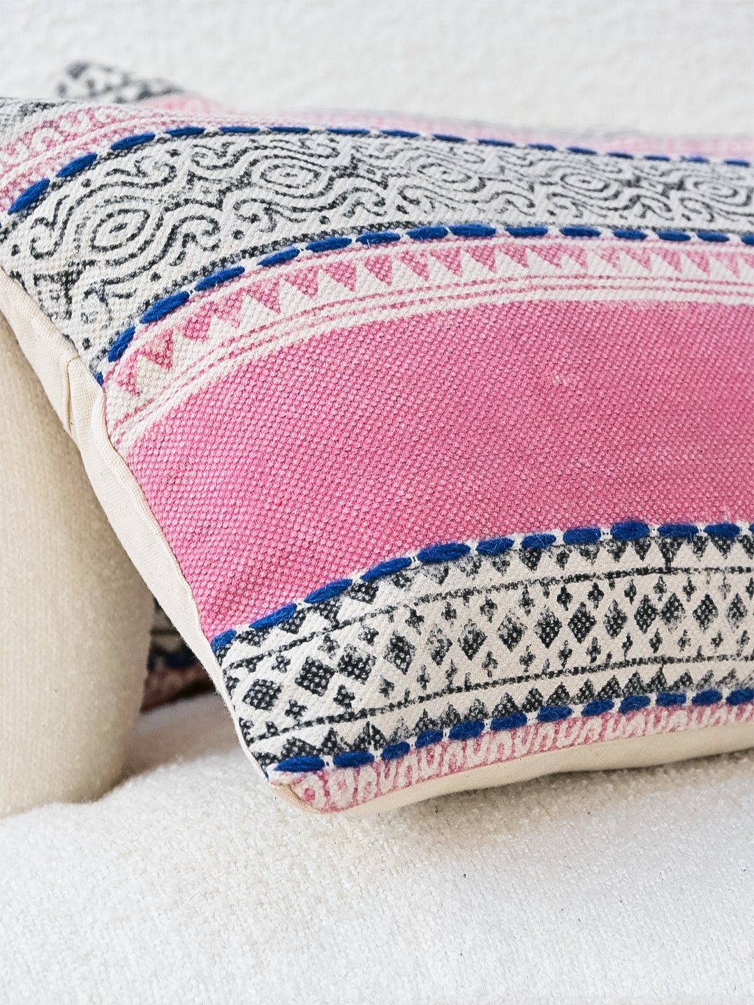 MONGINI - LUMBAR CUSHION COVER - ART AVENUE