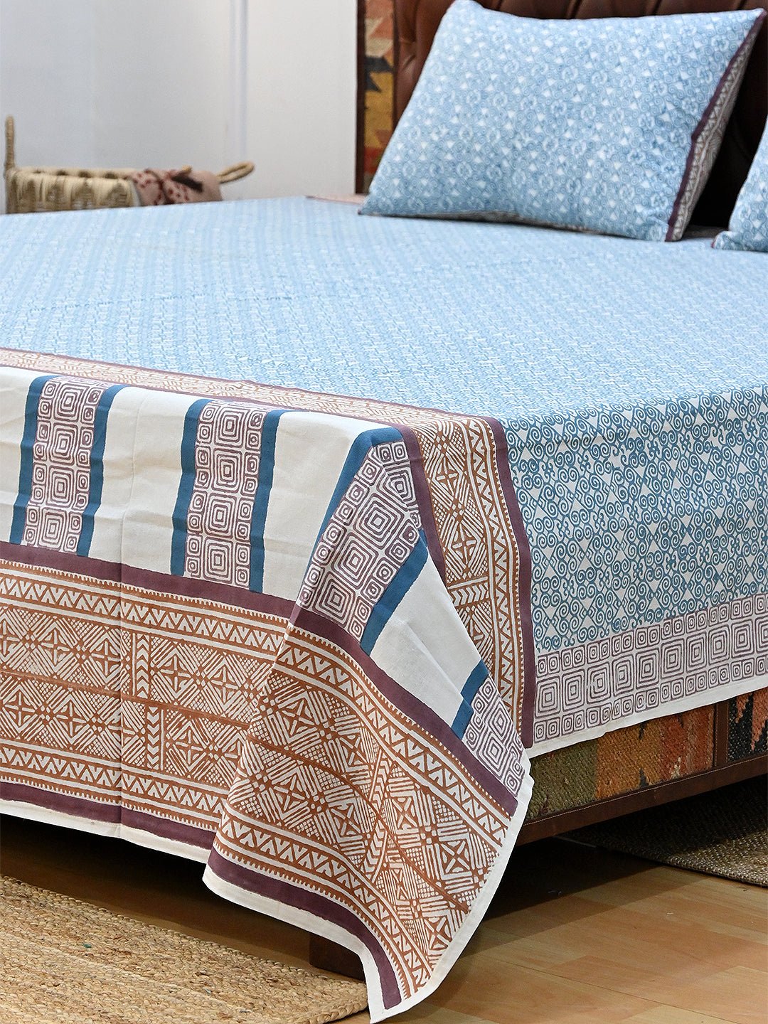 SPIRAL SEA BLUE COTTON BLOCK PRINTED DOUBLE BEDSHEET WITH PILLOW - ART AVENUE