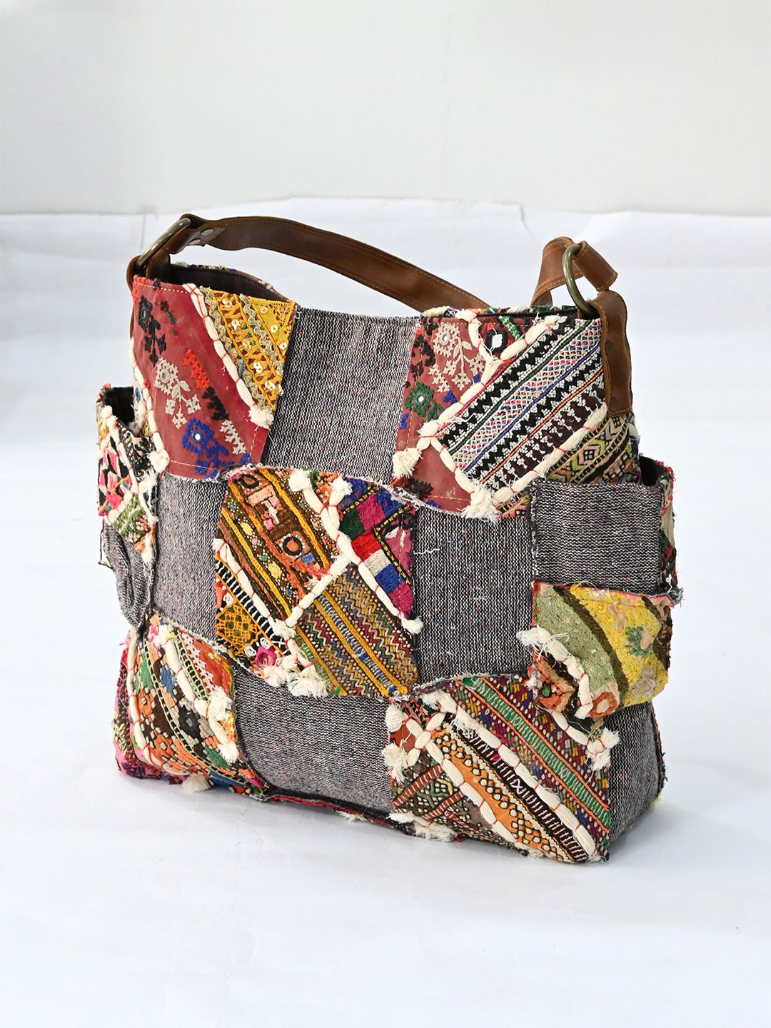 Winked vintage patchwork handbag lifestyle — Art Avenue