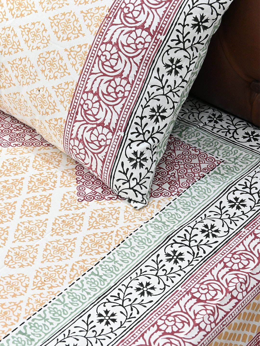 GEOMETRIC MULTICOLOR COTTON BLOCK PRINTED DOUBLE BEDSHEET WITH PILLOW - ART AVENUE