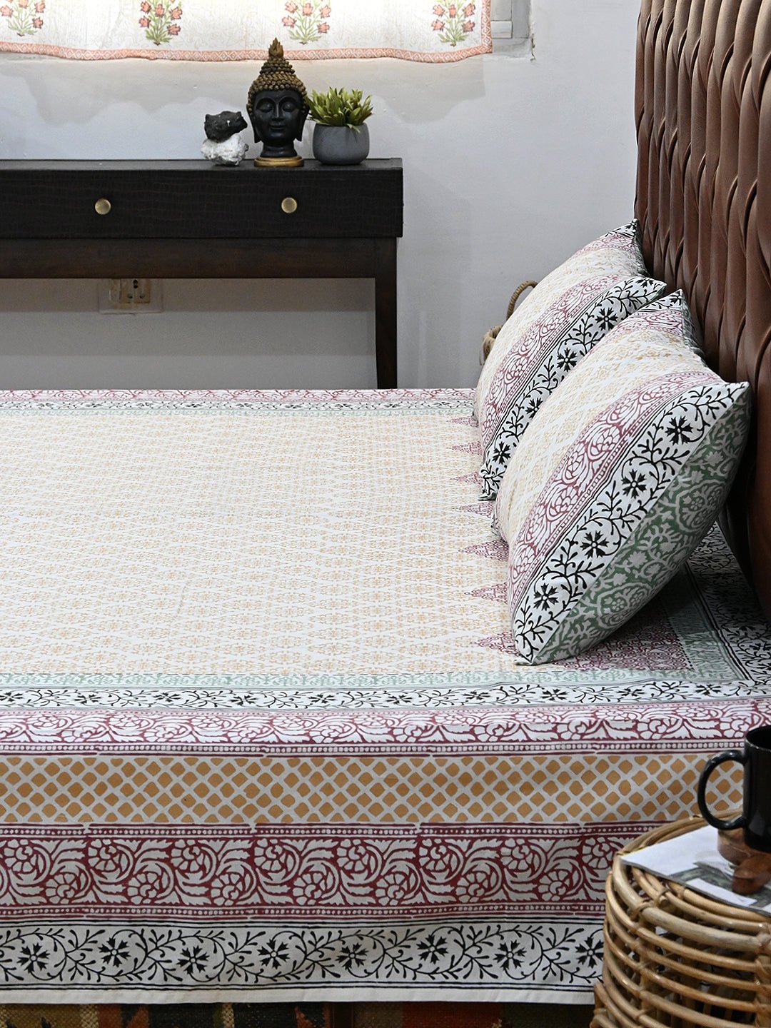 GEOMETRIC MULTICOLOR COTTON BLOCK PRINTED DOUBLE BEDSHEET WITH PILLOW - ART AVENUE