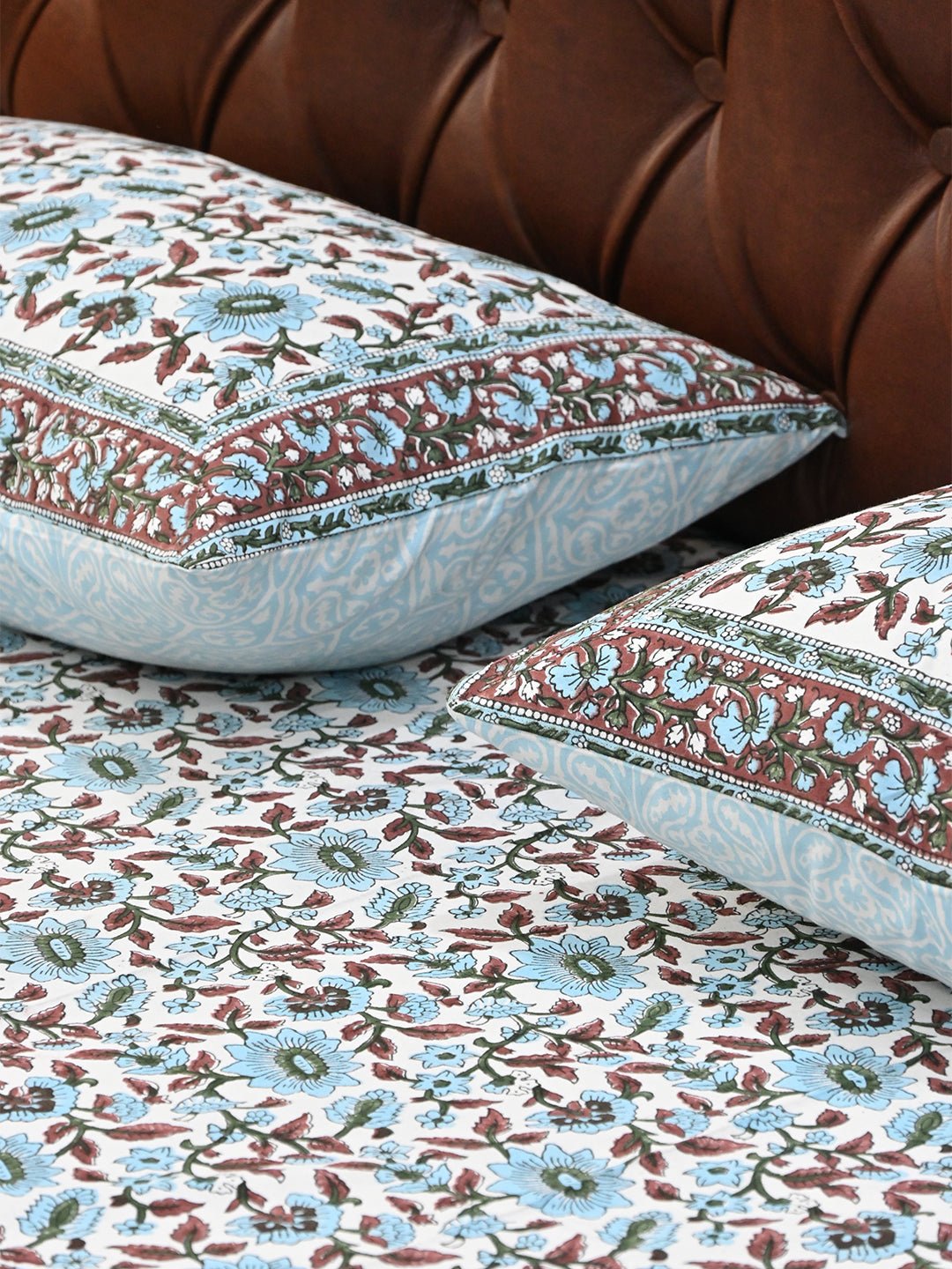 TROPICANA BLUE COTTON BLOCK PRINTED DOUBLE BEDSHEET WITH PILLOW - ART AVENUE