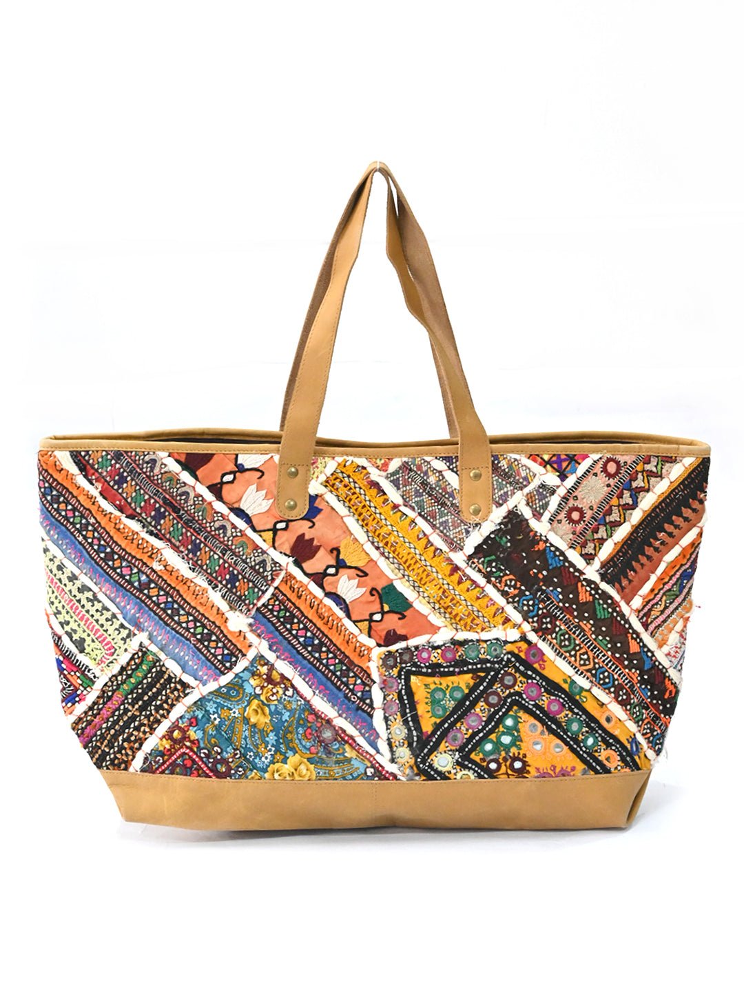 Barren vintage handbag, side view — Art Avenue