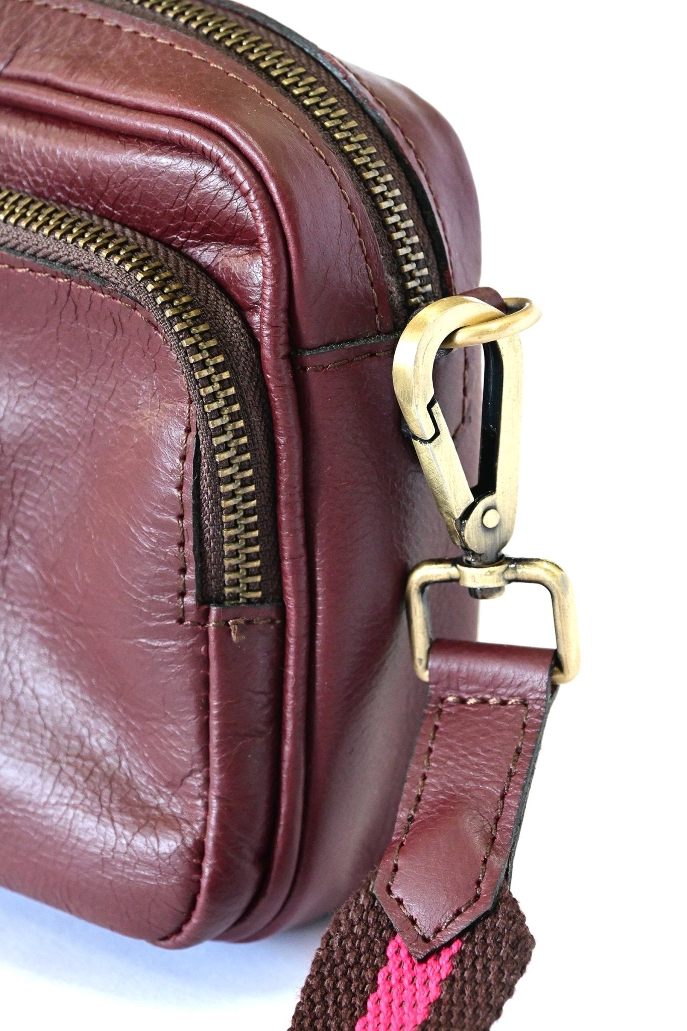 Harisson maroon sling bag side view — Art Avenue