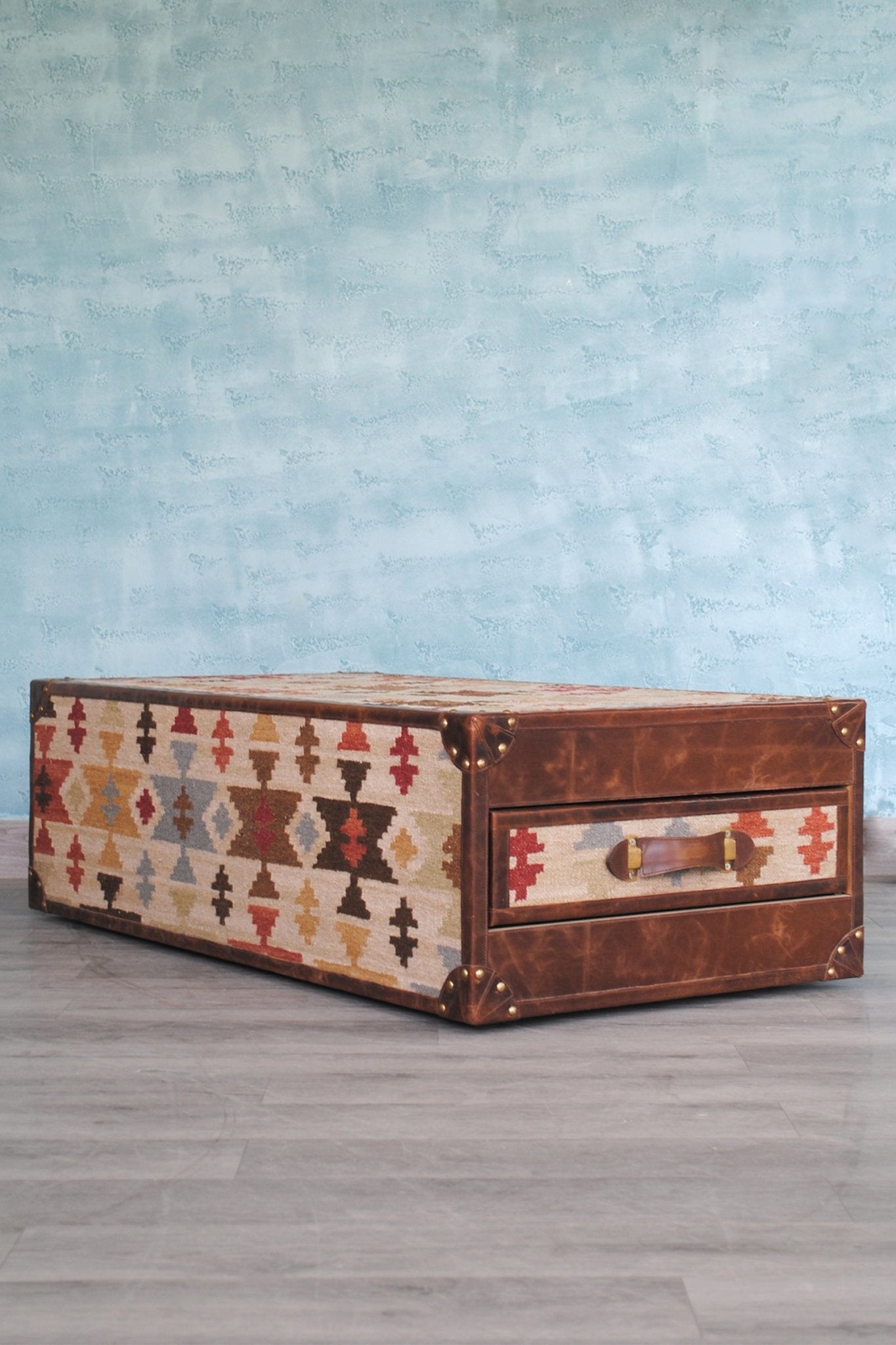 SUNSHINE COFFEE TABLE - ART AVENUE