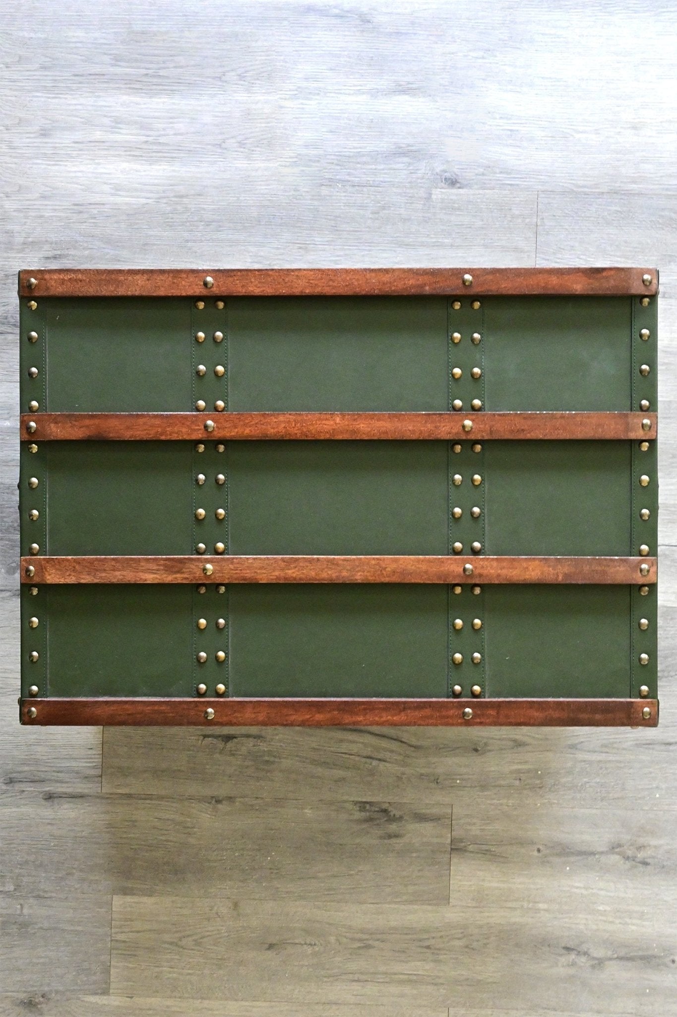 DIVINE - BED END LEATHER TRUNK - ART AVENUE