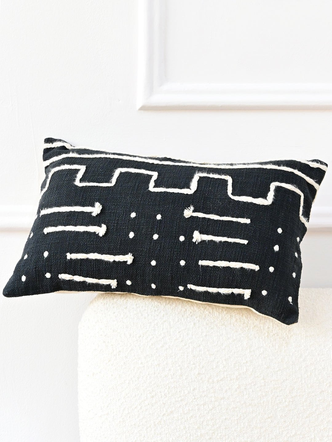 SABLE - LUMBAR CUSHION COVER - ART AVENUE