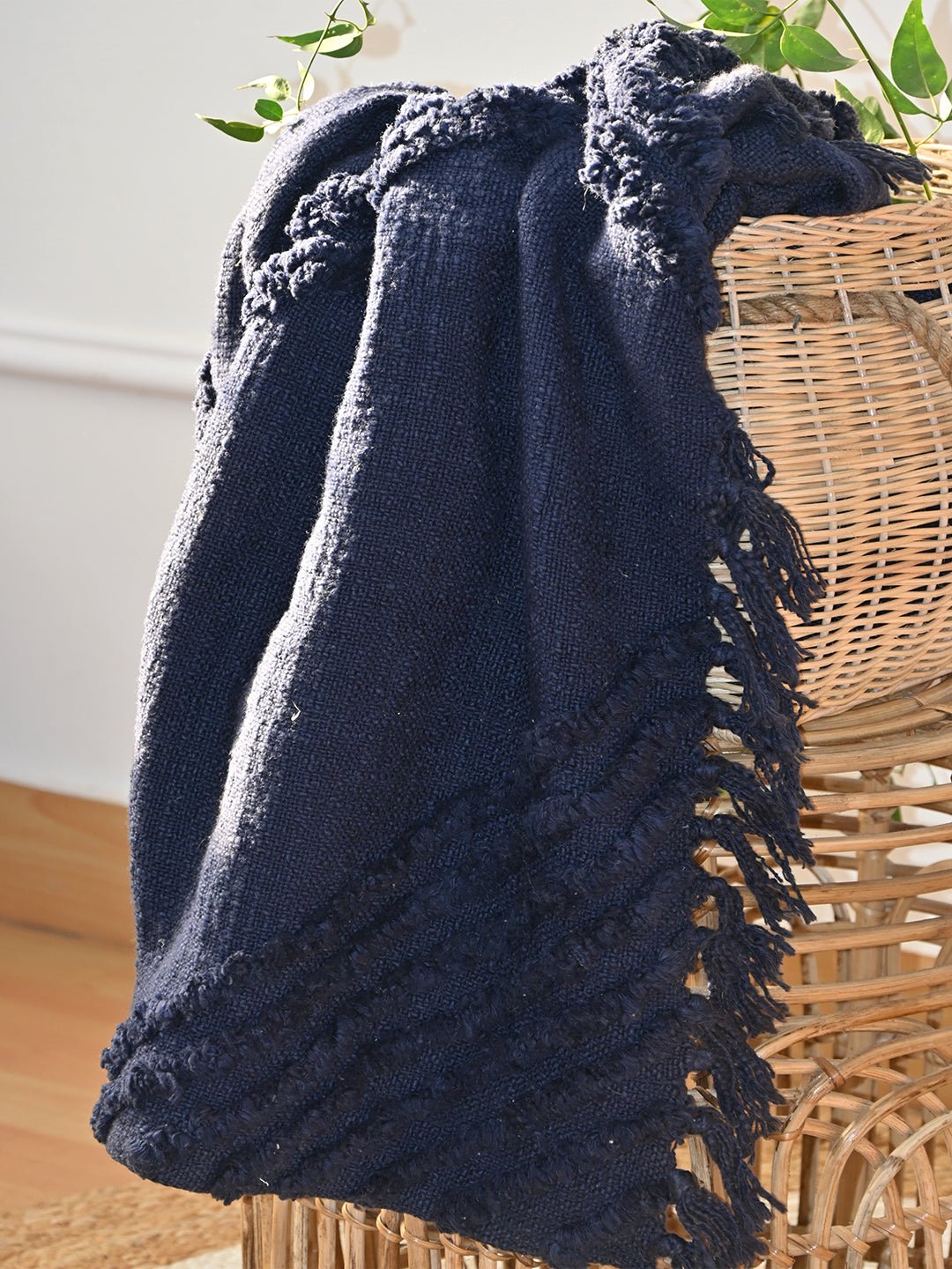 BRAVES NAVY - THROW - ART AVENUE
