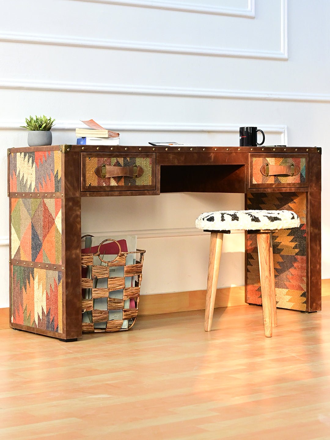 Wales kilim table side profile — Art Avenue Jaipur