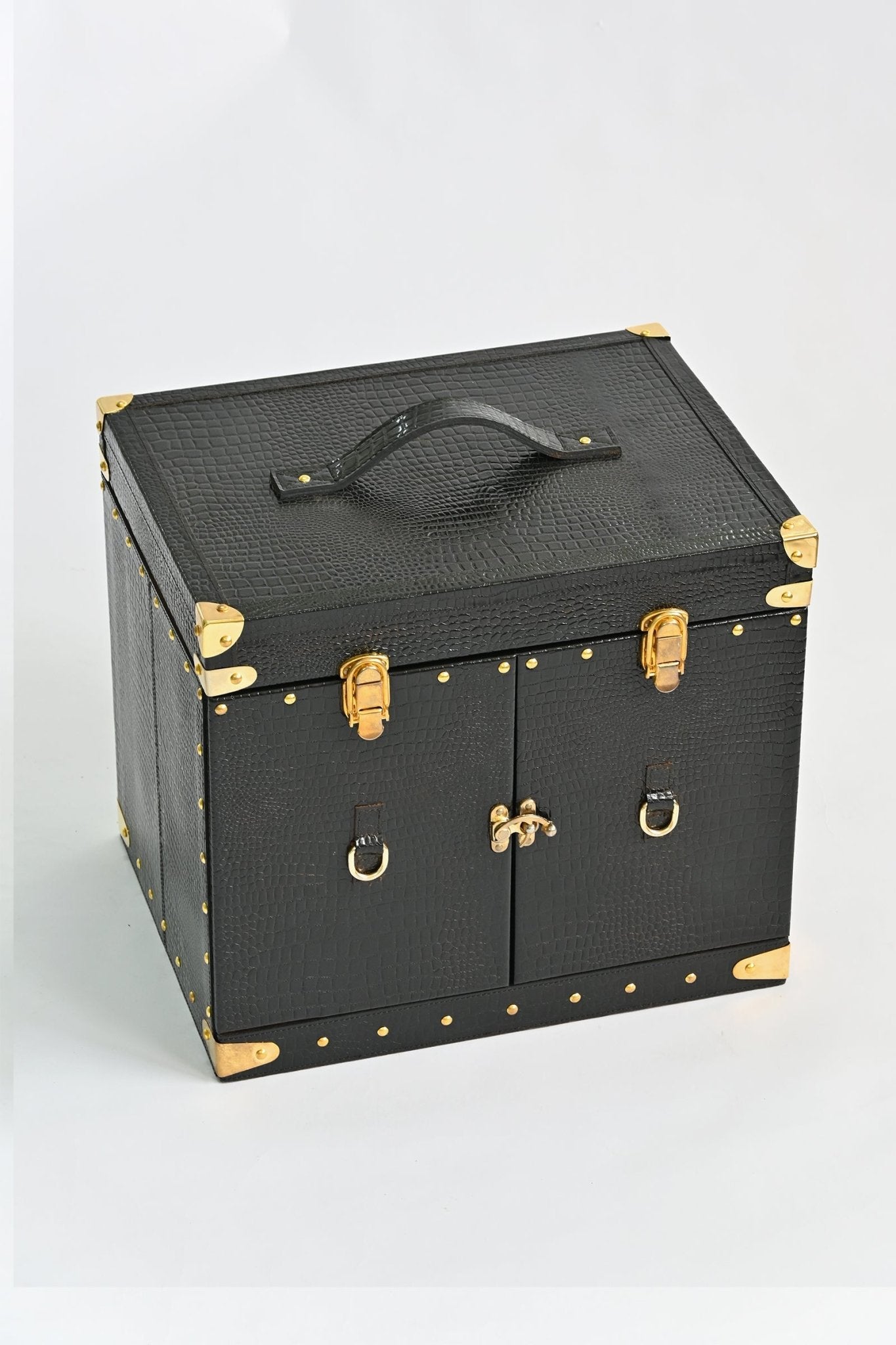 MILANO PORTABLE LEATHER BAR CABINET - ART AVENUE
