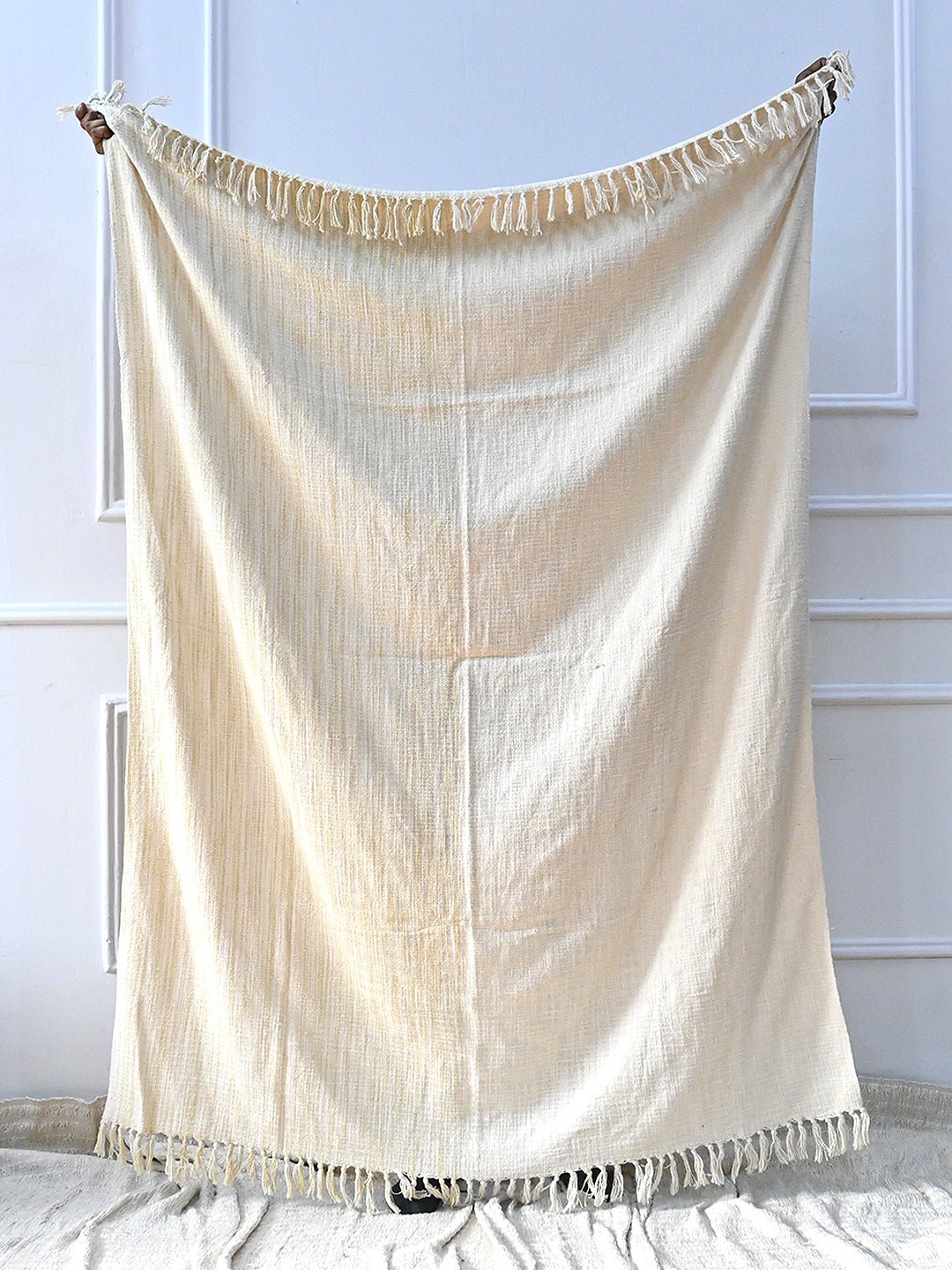 ALYONA - THROW - ART AVENUE
