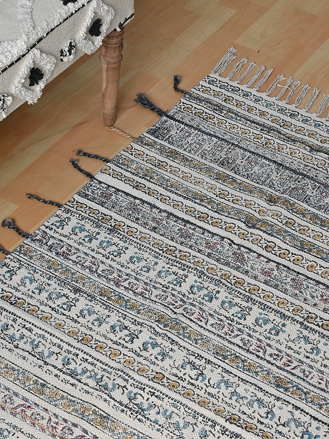Wind block-printed runner hallway styling — Art Avenue India