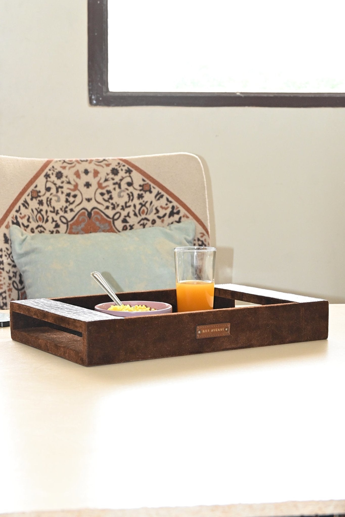 CARMINE - LEATHER TRAY - ART AVENUE