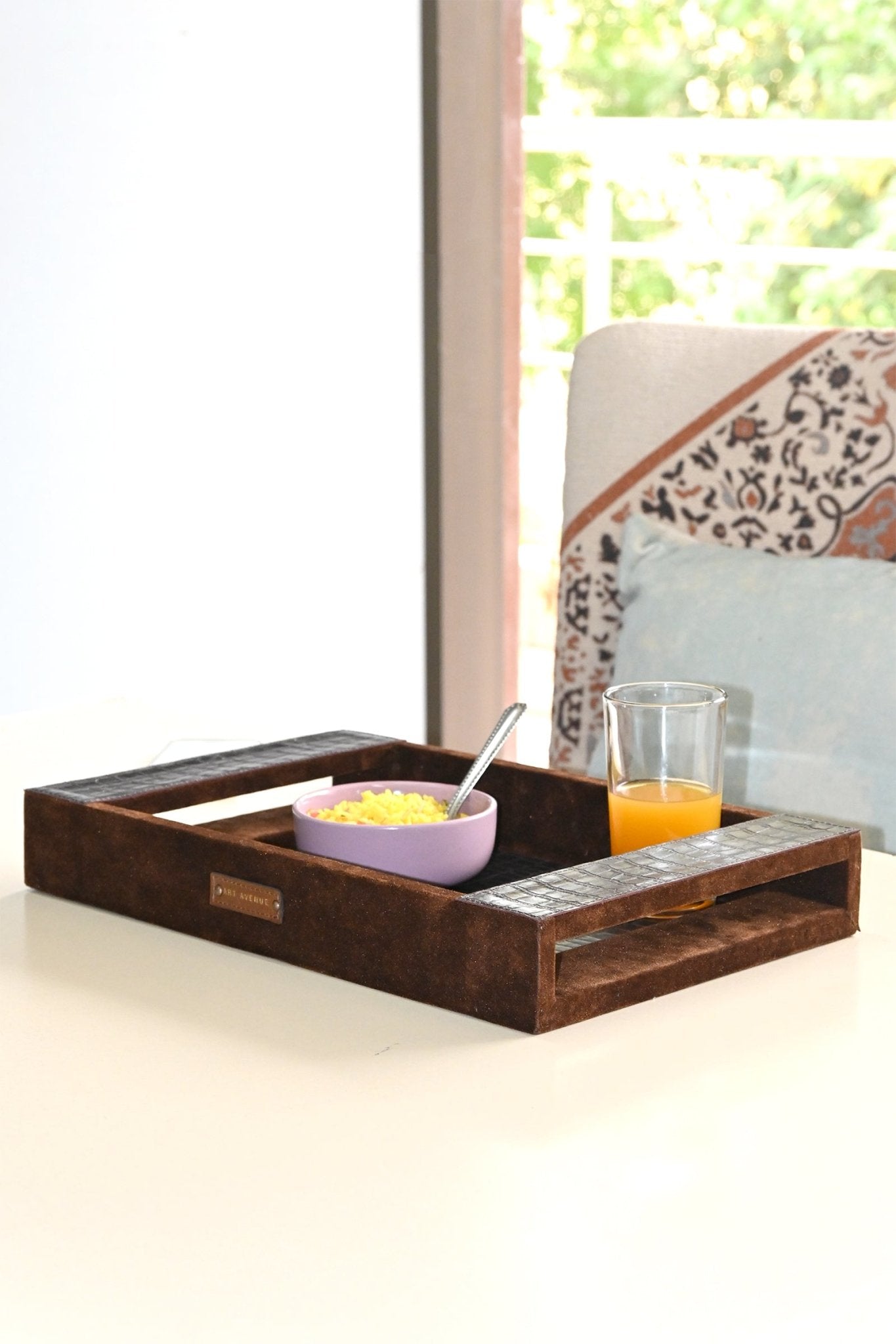 CARMINE - LEATHER TRAY - ART AVENUE