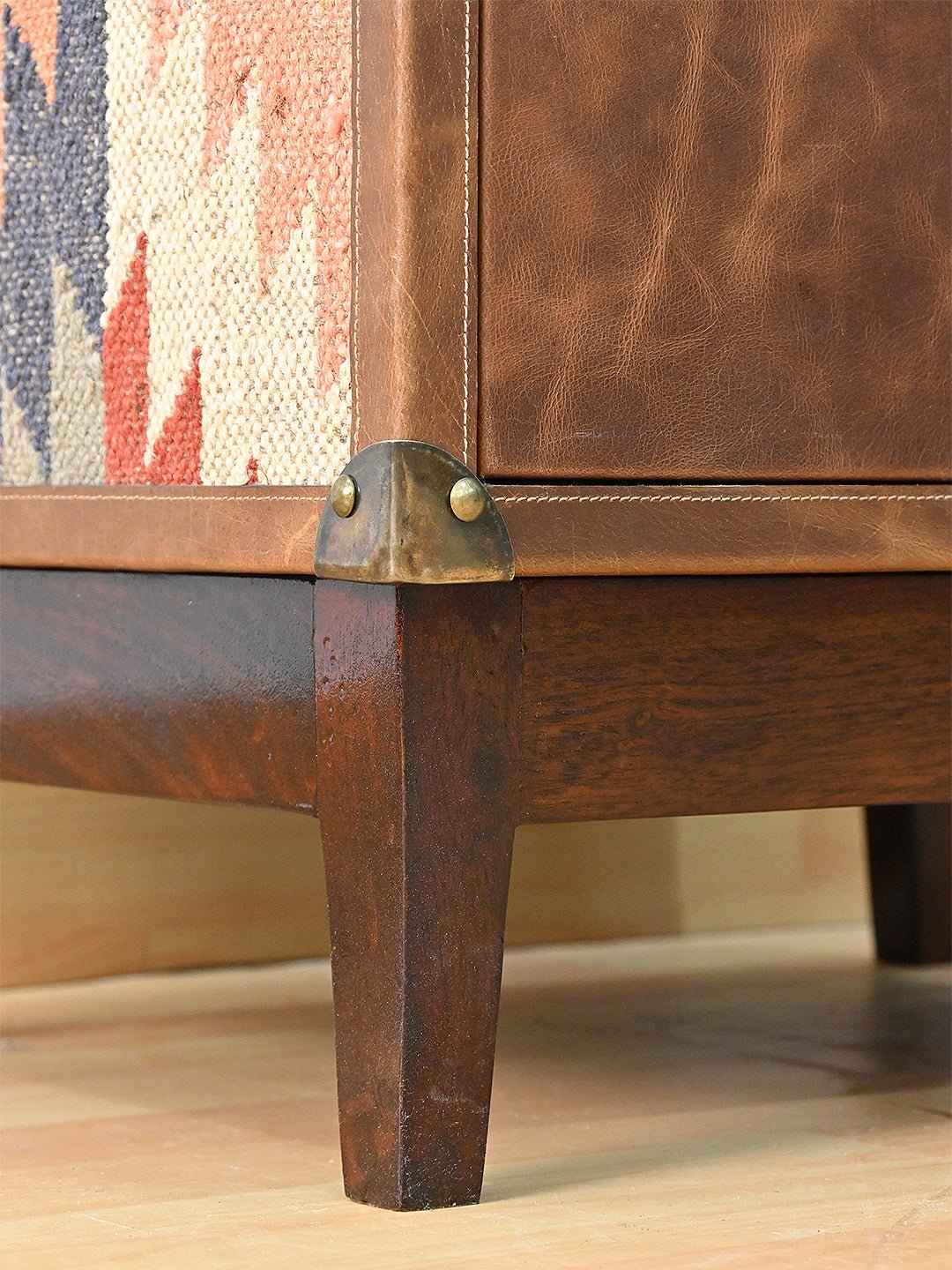 ELEGANCE CABINET WITH DRAWER - KILIM AND LEATHER - ART AVENUE