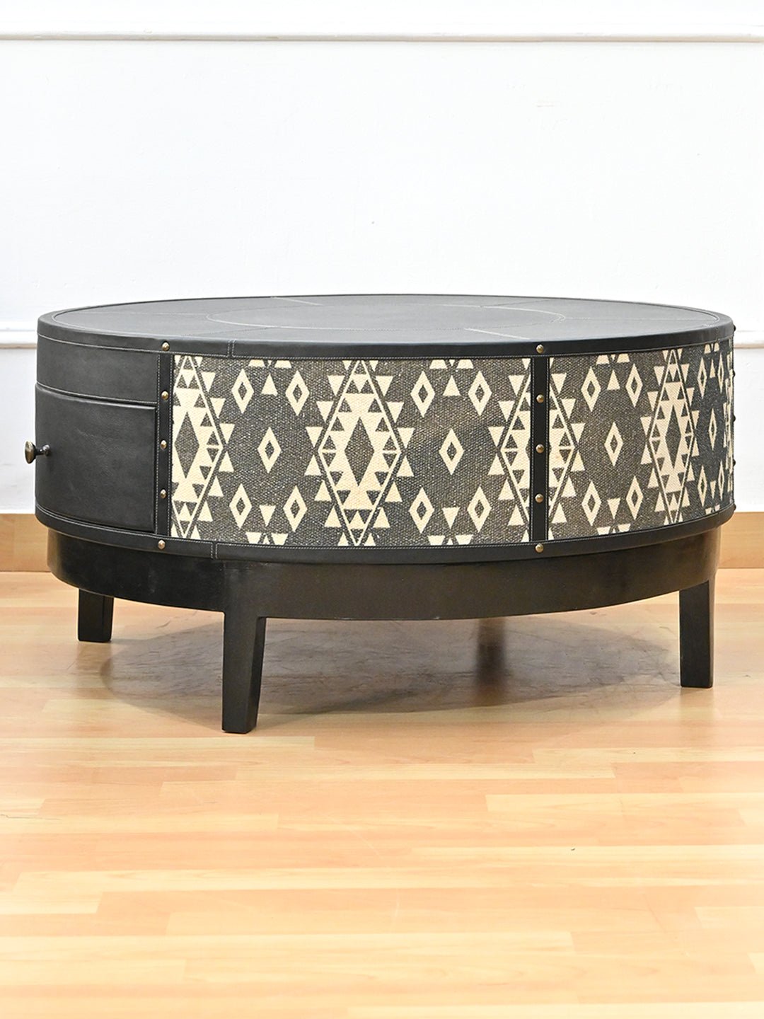 ROUND WOODEN COFFEE TABLE - LEATHER AND DIGITAL PRINTED FABRIC - ART AVENUE
