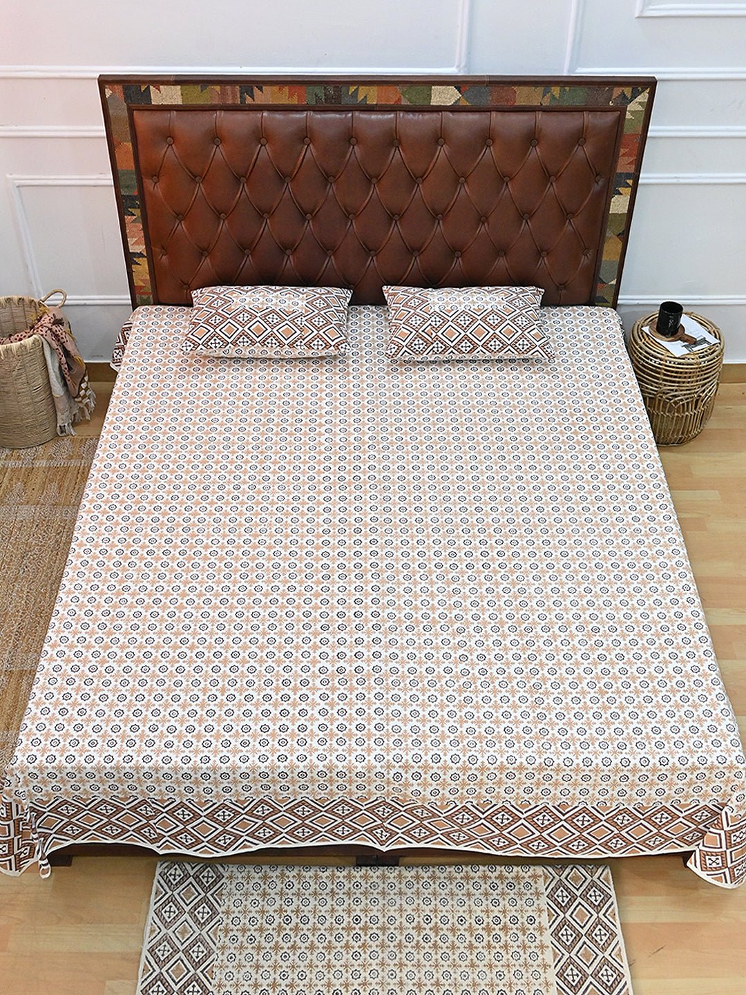 TARA BROWN COTTON PRINTED DOUBLE BEDSHEET WITH PILLOW - ART AVENUE