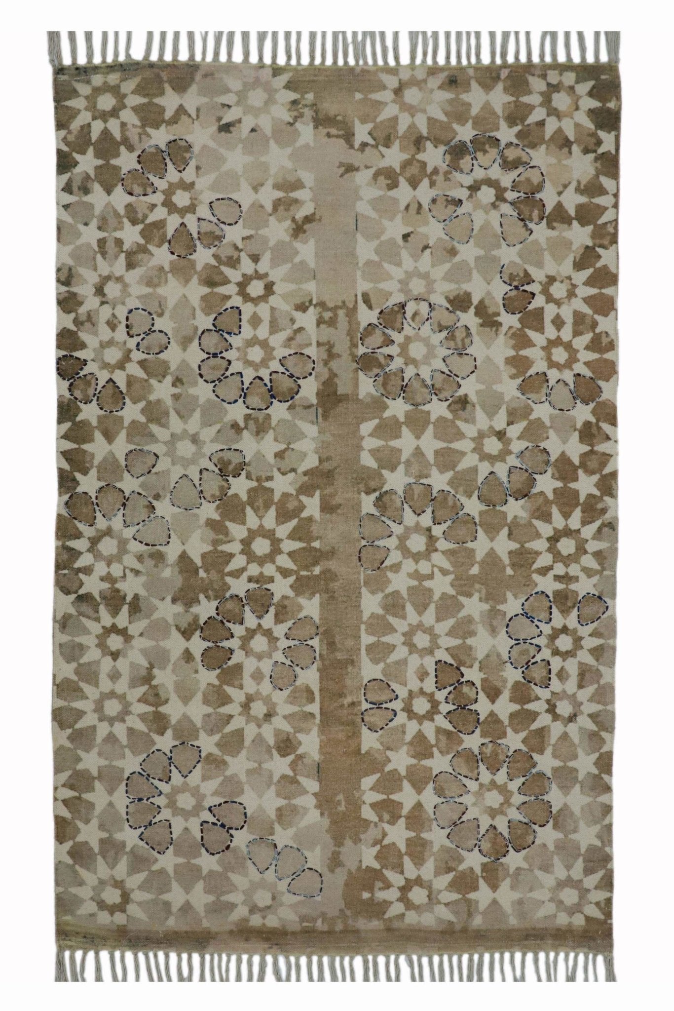 Behrur block-printed rug room setting — Art Avenue India