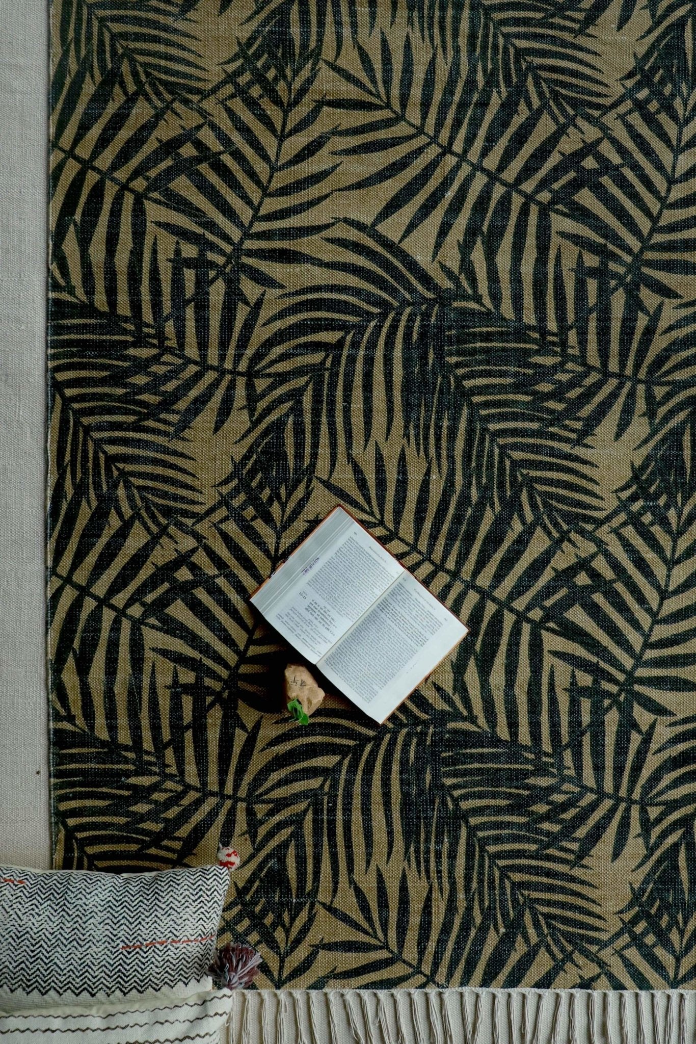 Bikaner cotton rug olive green pattern — Art Avenue Jaipur