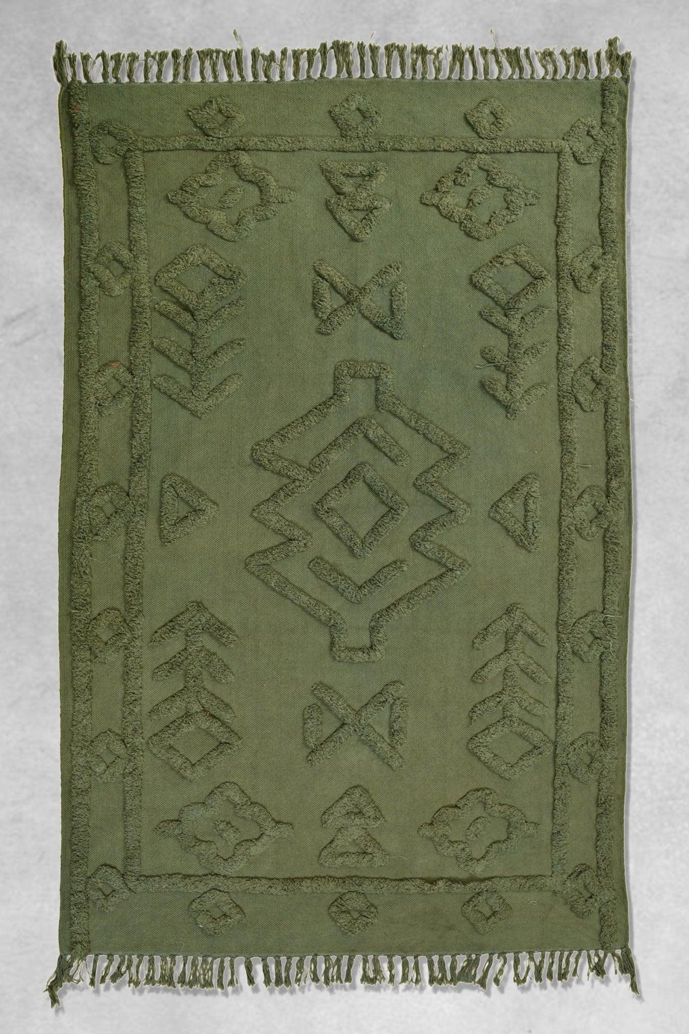Carla hand-embroidered rug — handmade in Jaipur
