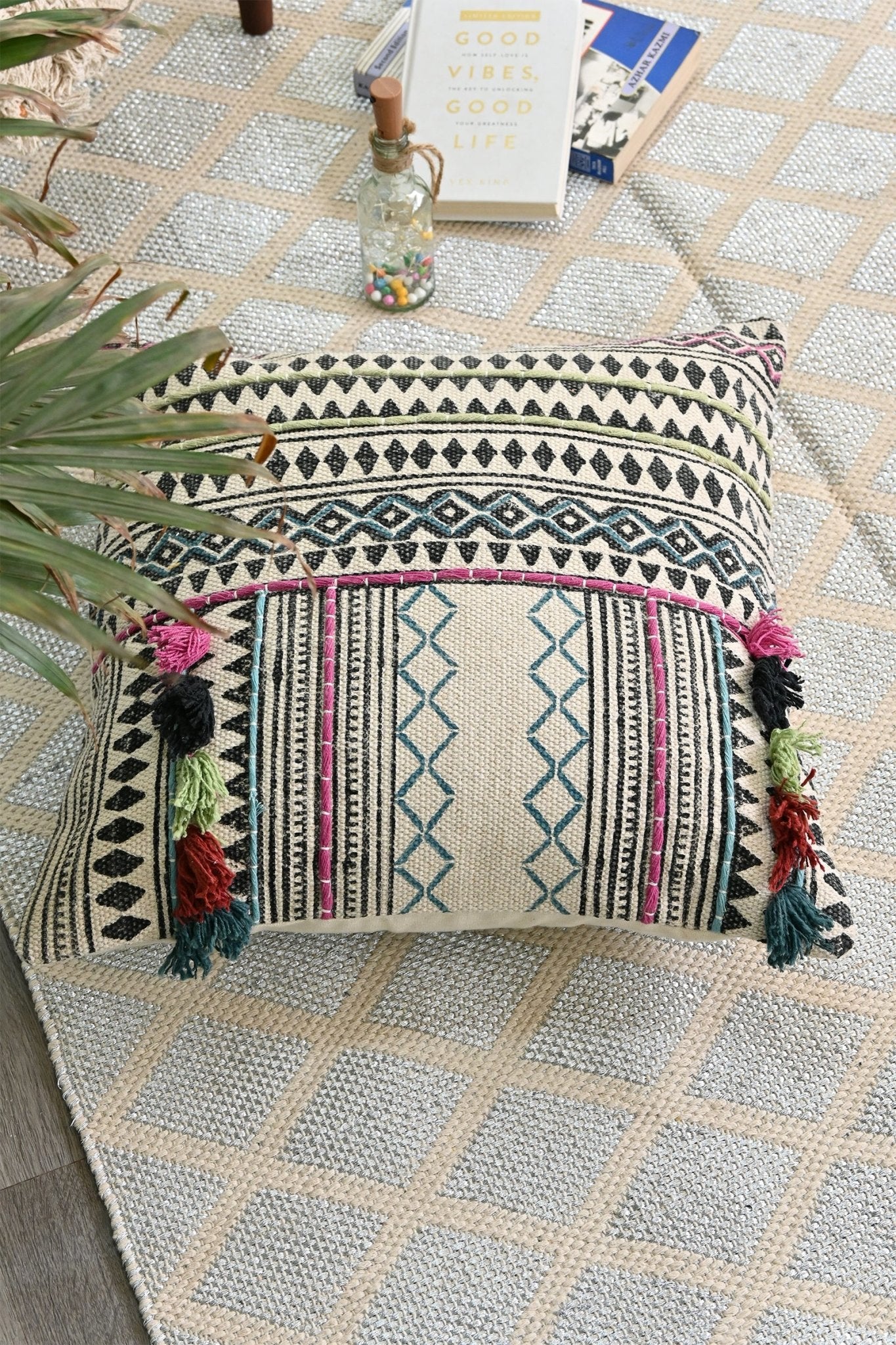 DELONIX - SQUARE CUSHION COVER - ART AVENUE