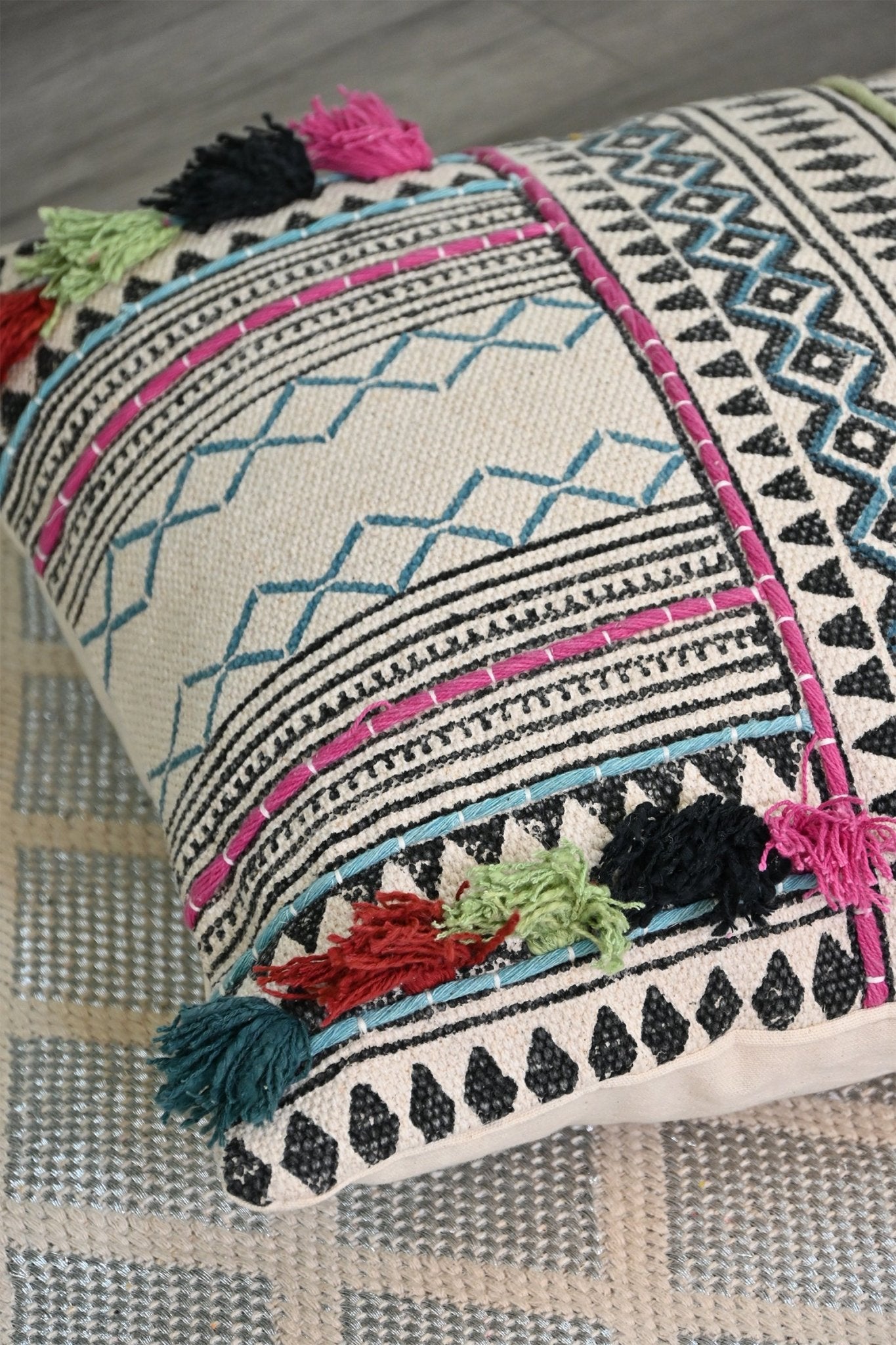 DELONIX - SQUARE CUSHION COVER - ART AVENUE