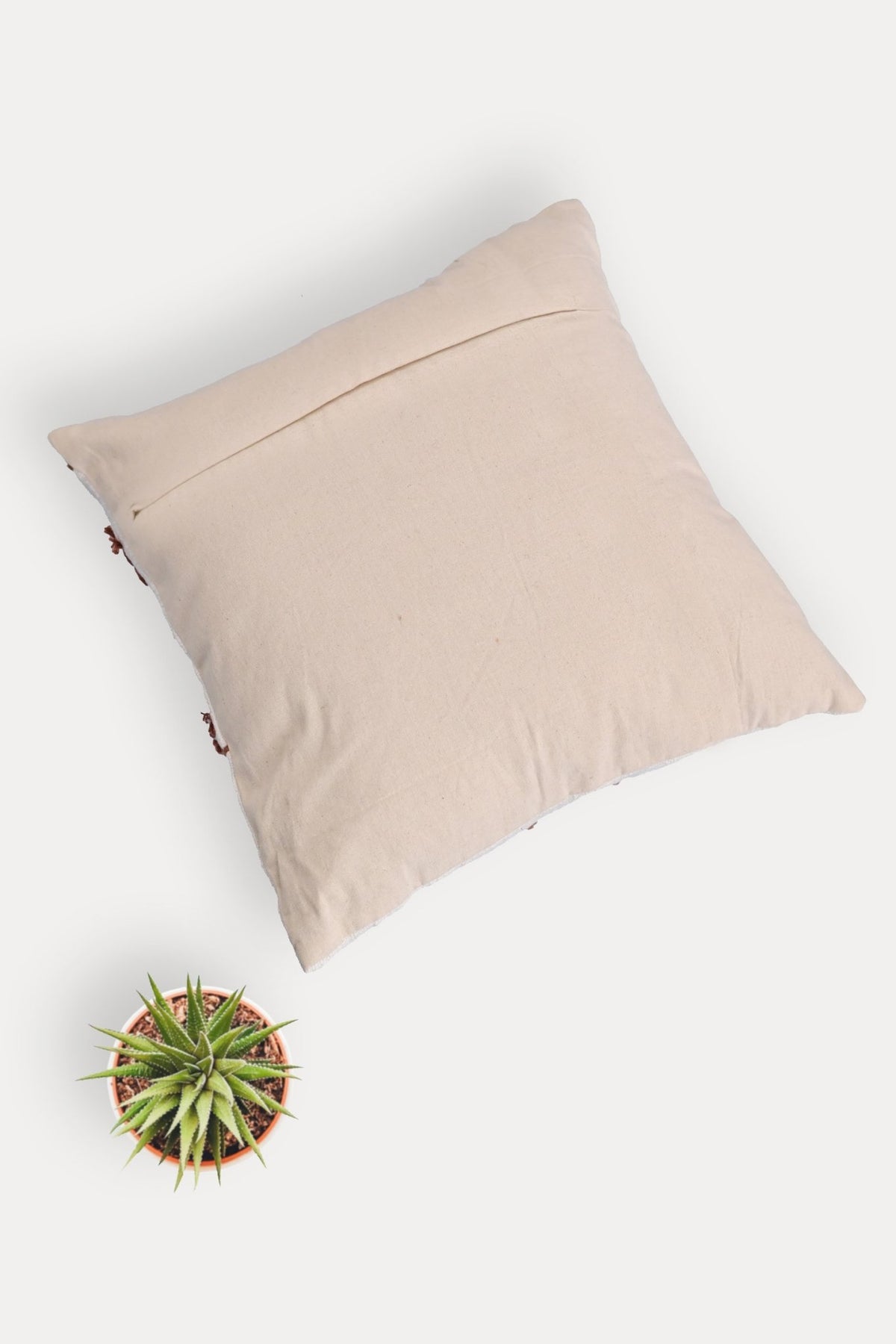 ELIMA- SQUARE CUSHION COVER -WHITE - ART AVENUE