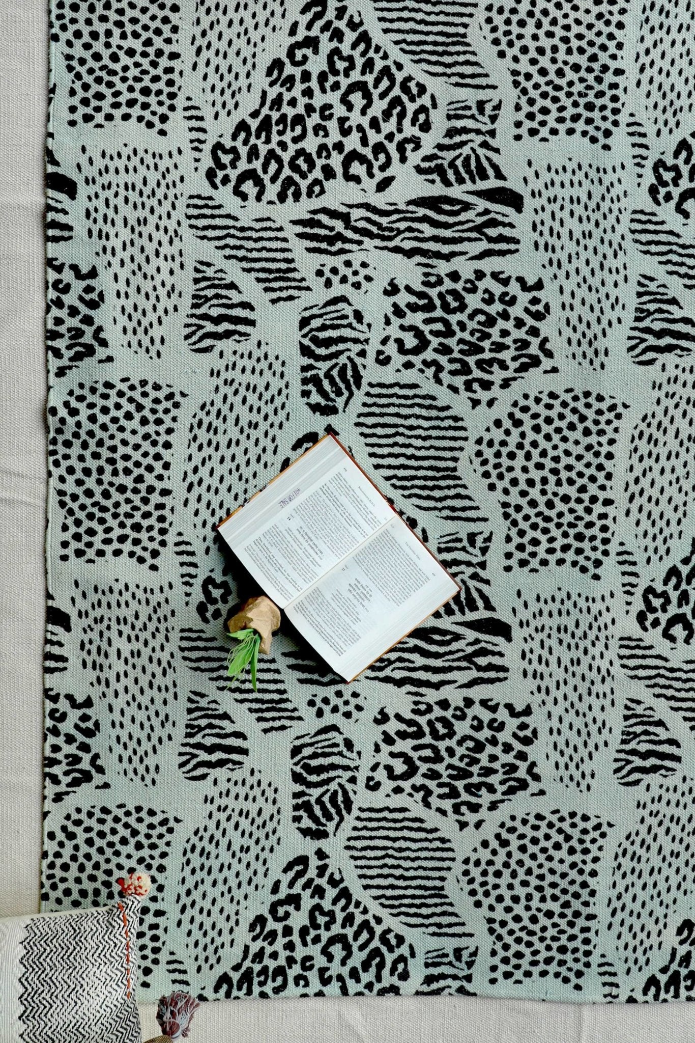 Kumher block-printed rug — green handmade in Jaipur