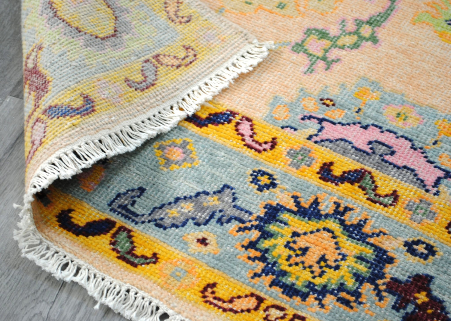 LINNIA HANDTUFTED WOOL CARPET - ART AVENUE