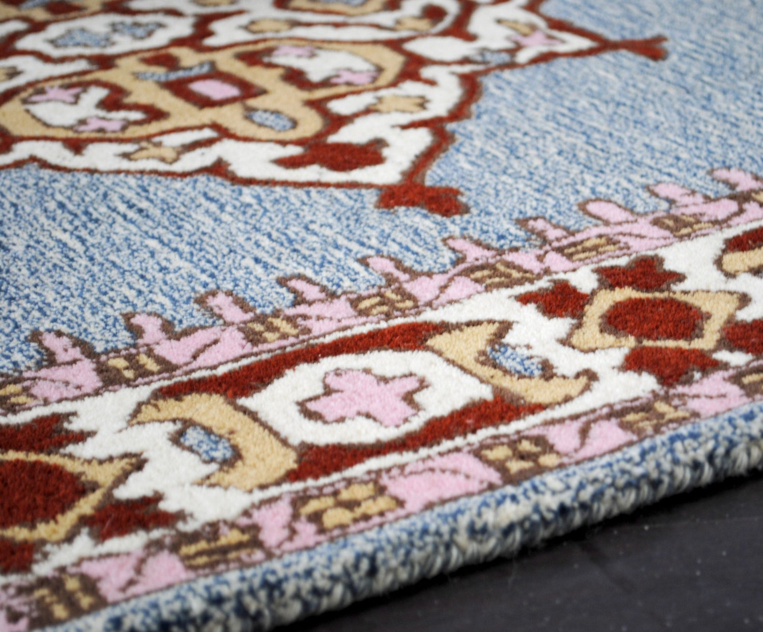 MAGNUS HANDTUFTED WOOL CARPET - ART AVENUE