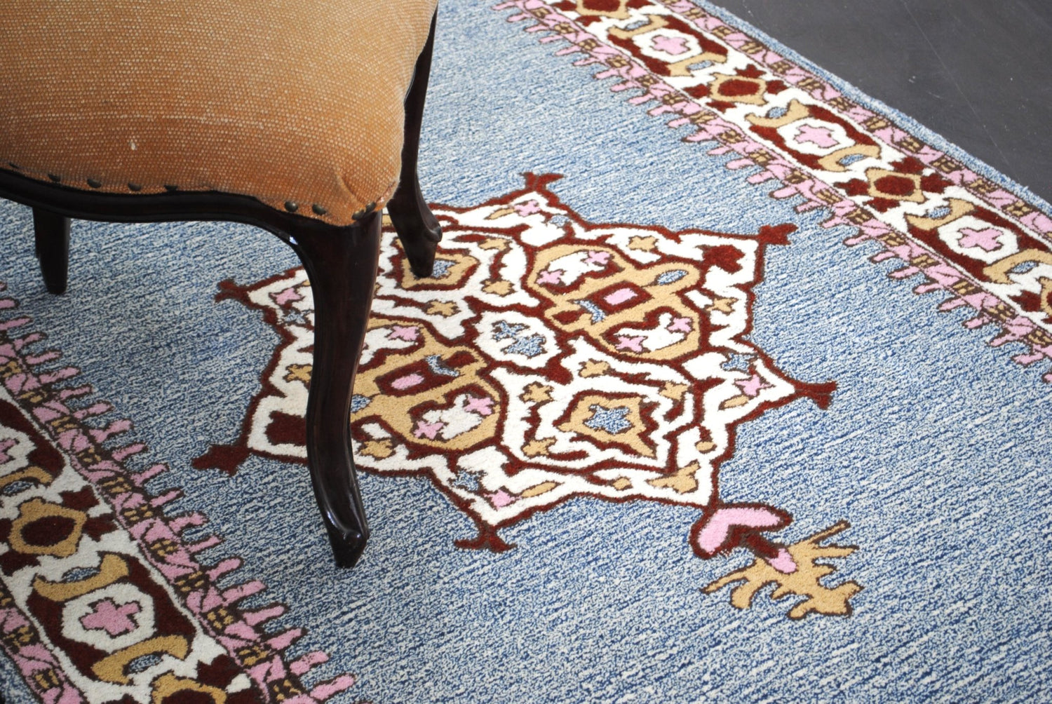 MAGNUS HANDTUFTED WOOL CARPET - ART AVENUE