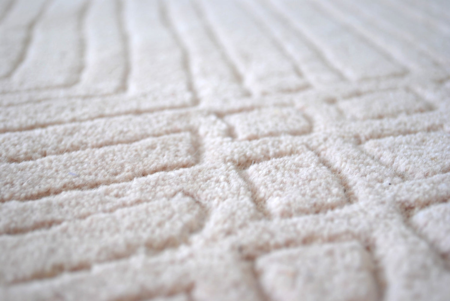 MARCELA HANDTUFTED WOOL CARPET - ART AVENUE