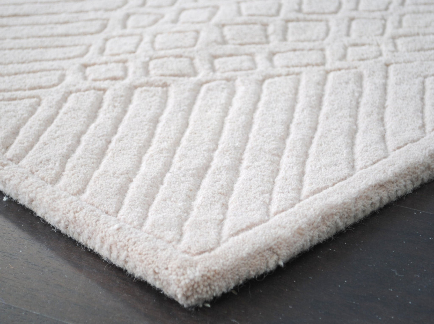 MARCELA HANDTUFTED WOOL CARPET - ART AVENUE