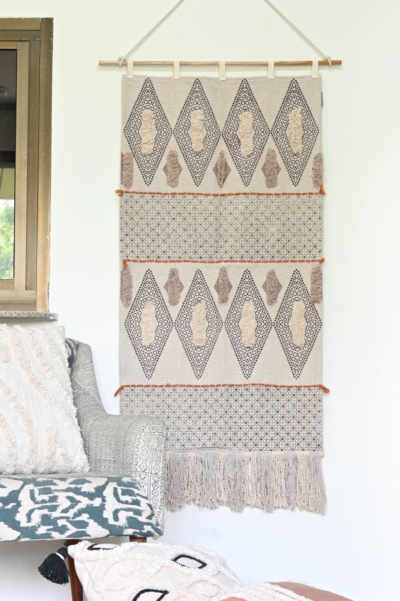 RARE - WALL HANGING - ART AVENUE