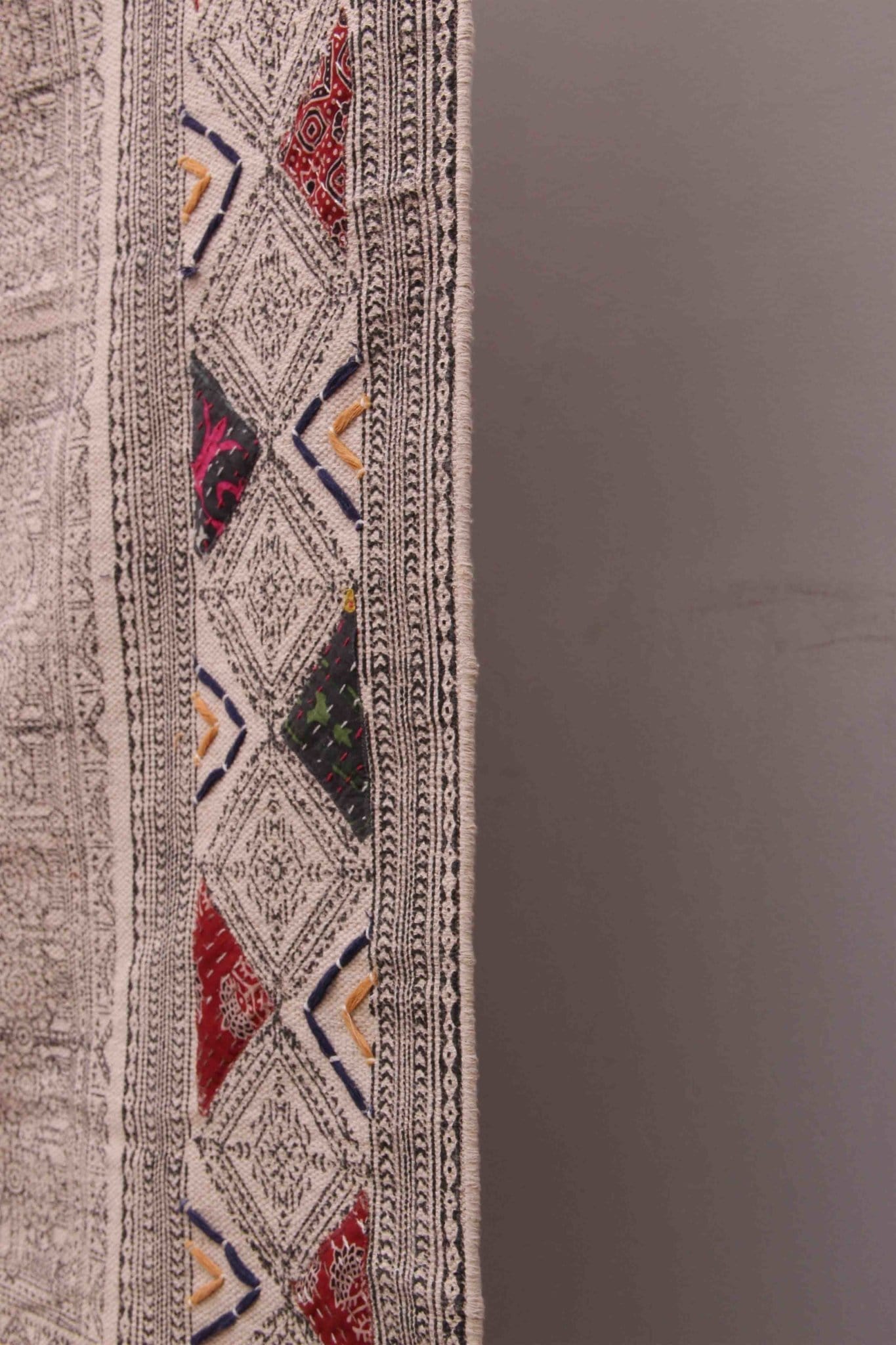 Seemly Block-Printed Cotton Dhurrie Rug in Black — Art Avenue