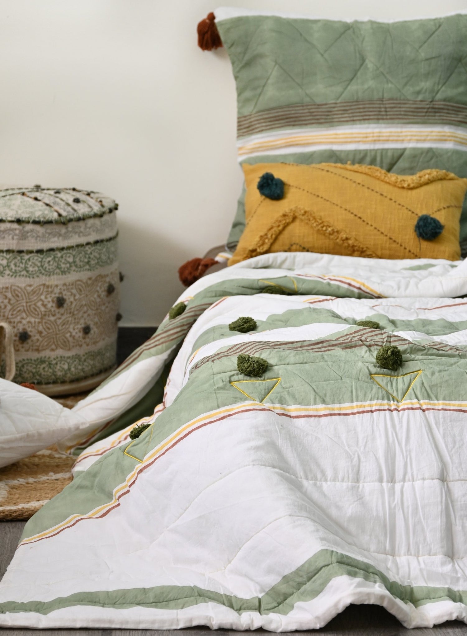 SIBLEY QUILT/RAZAI SET WITH PILLOW COVERS - ART AVENUE