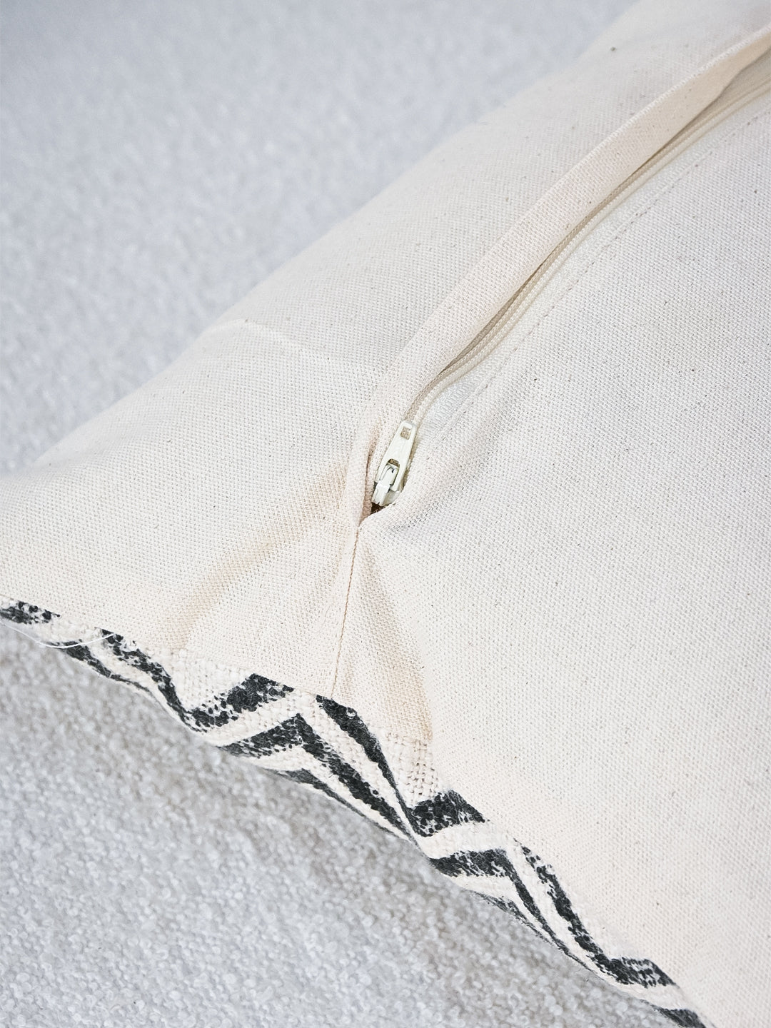 EBRIMAN - LUMBAR CUSHION COVER - ART AVENUE