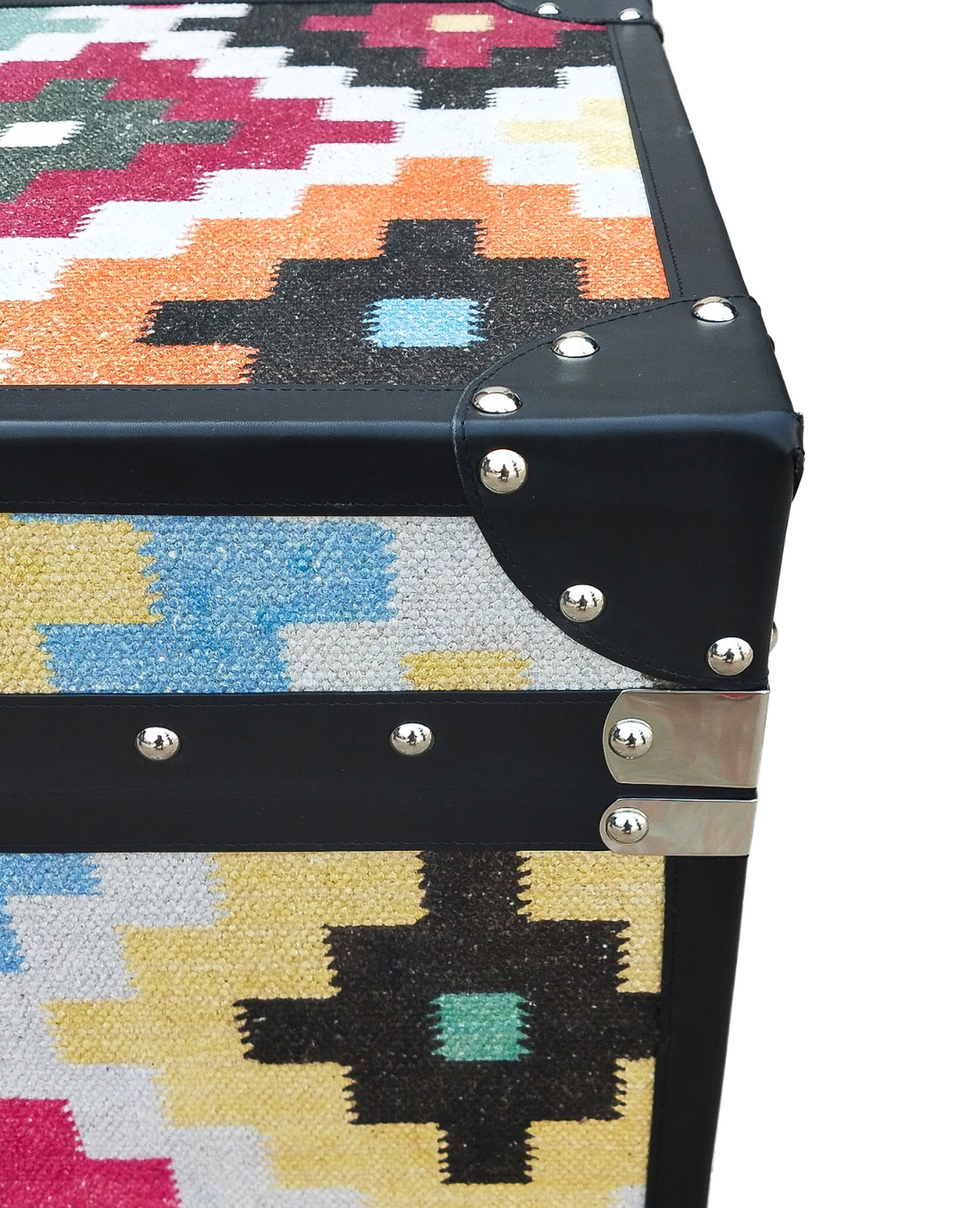 Zombie Kilim Storage Trunk