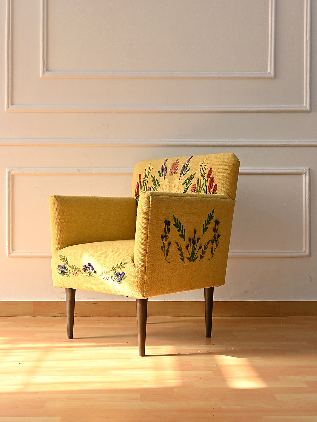 Anther hand-embroidered armchair — front view — Art Avenue