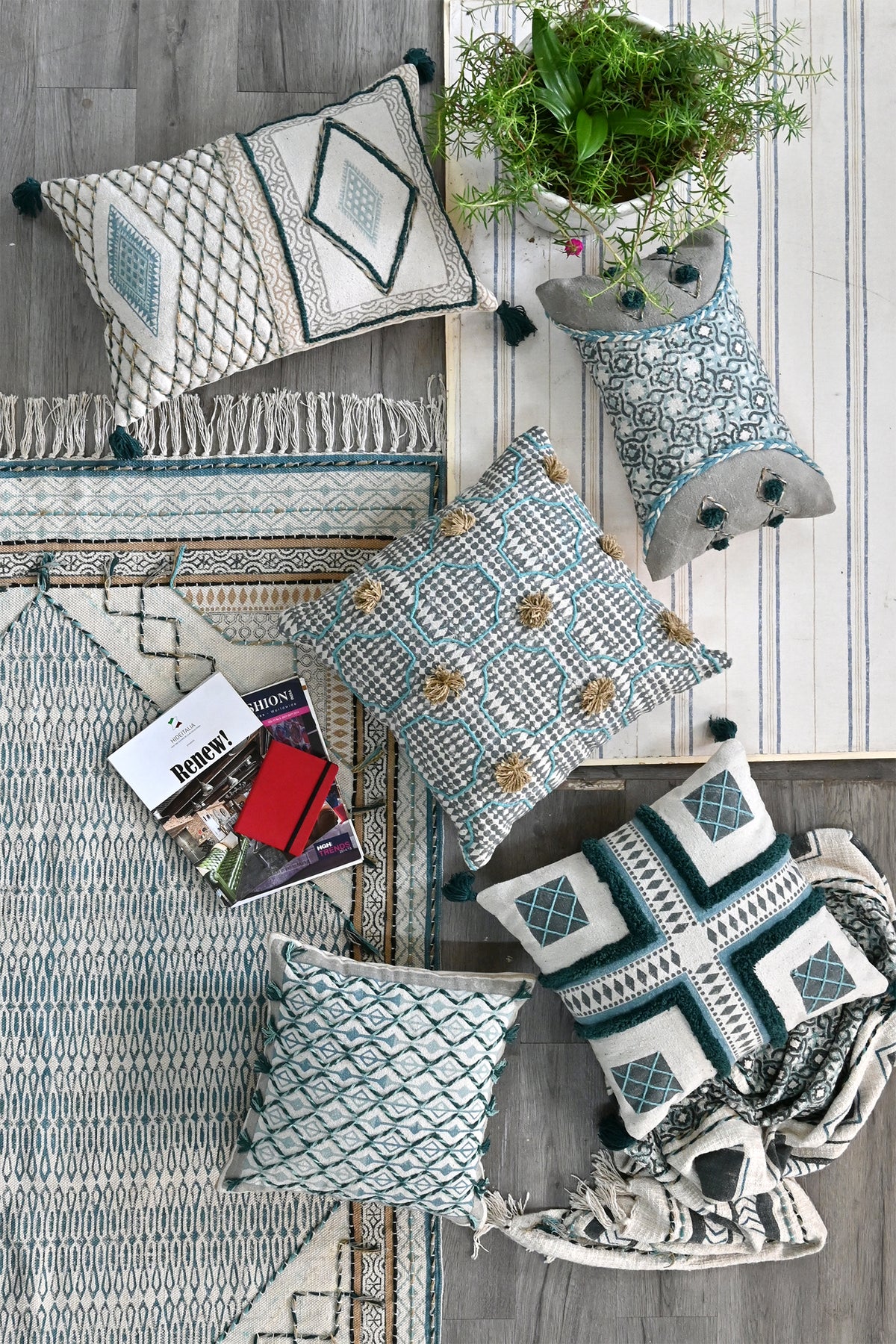 Elarin Block-Printed Square Cushion Cover