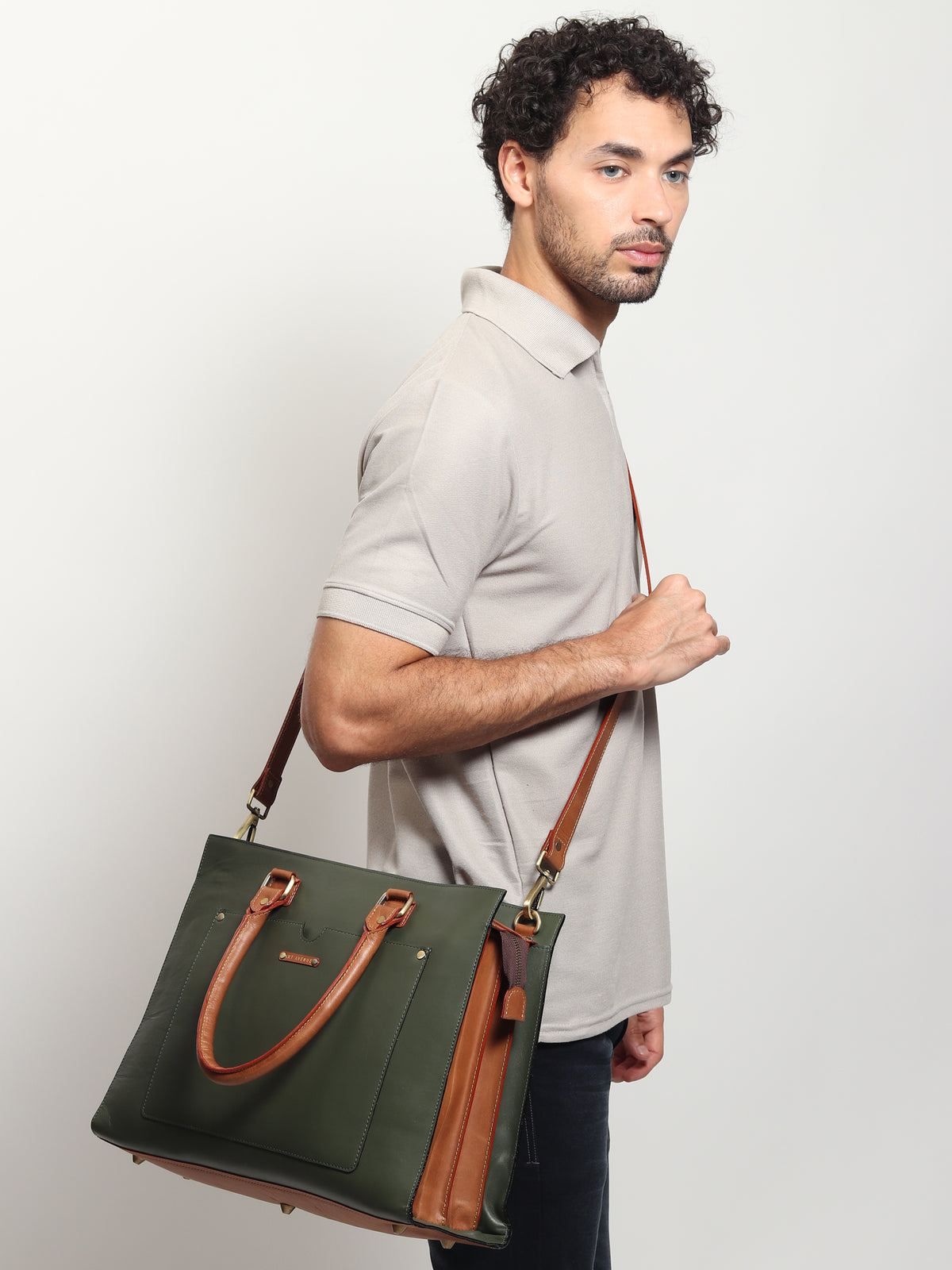 Olivia leather laptop bag — Art Avenue